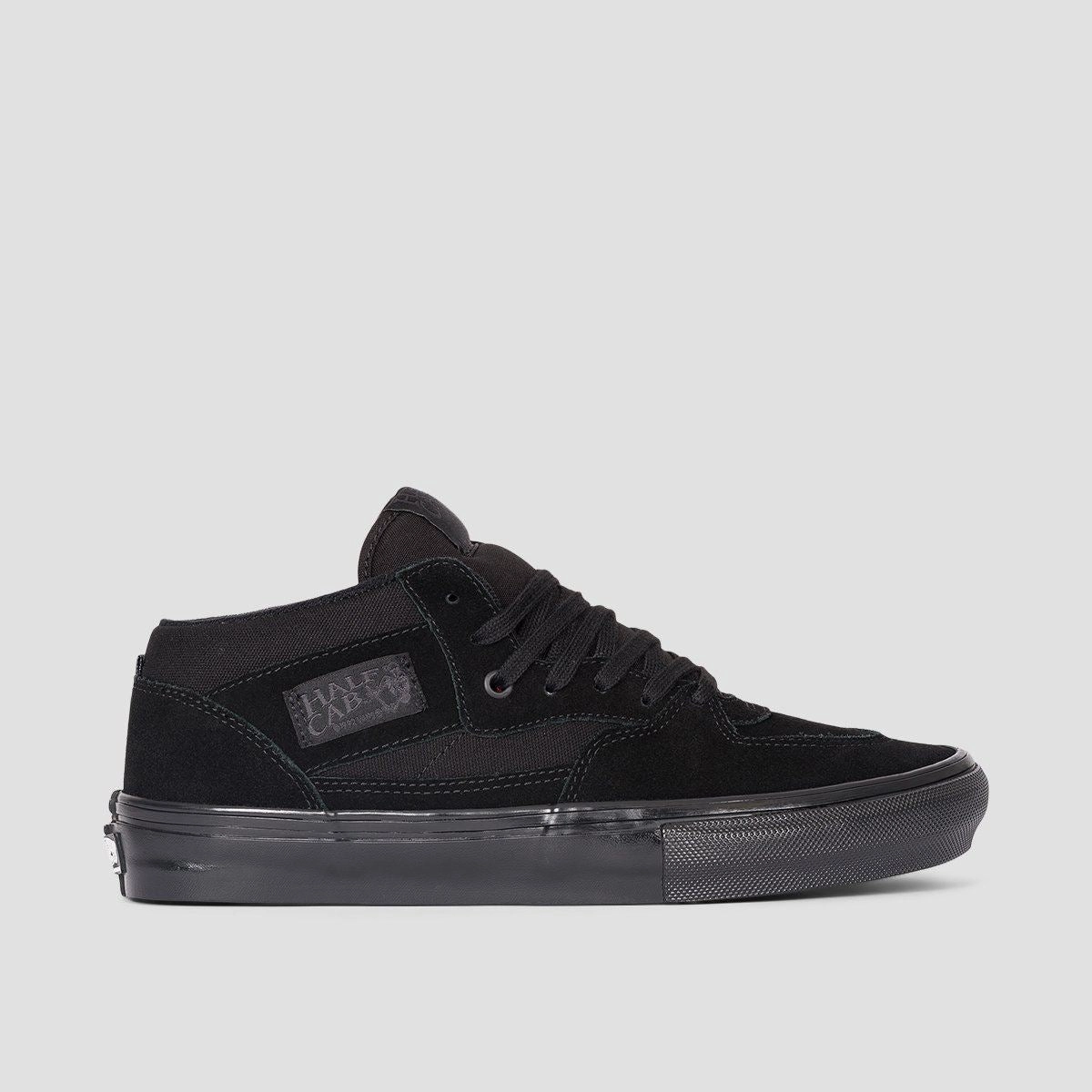 Versatile Pulse, Minimal Design, Edge In Motion, Ultra-Clean Style, Soft Structure, Day-To-Day Fit