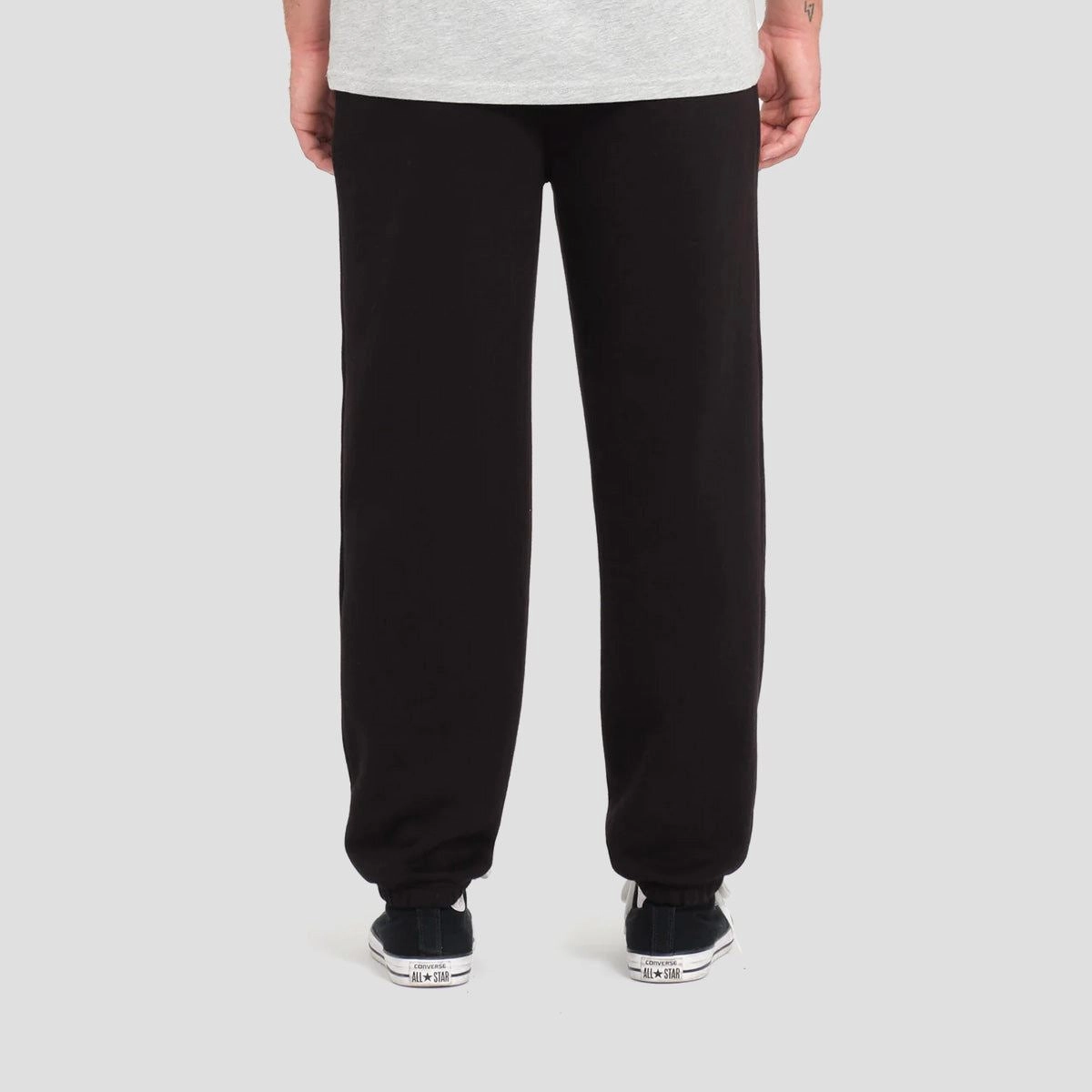 Day-To-Day Fit, Quiet Design, Function-Refined, Designed To Flex, Smart Casual Core, Form In Action
