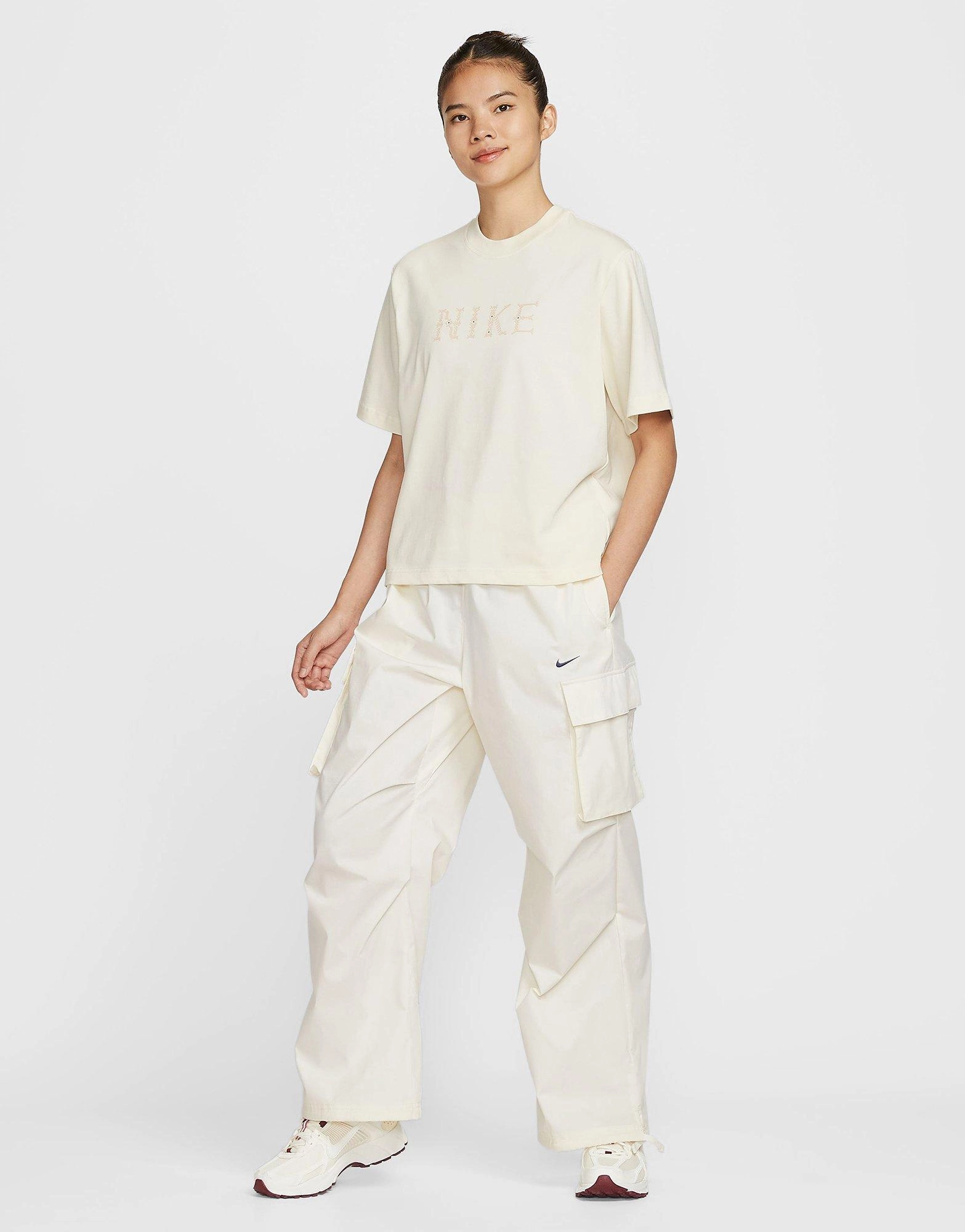 Engineered For Now, Layer Smart, Constant Comfort, Your City System, Cool Rhythm, Live In Motion