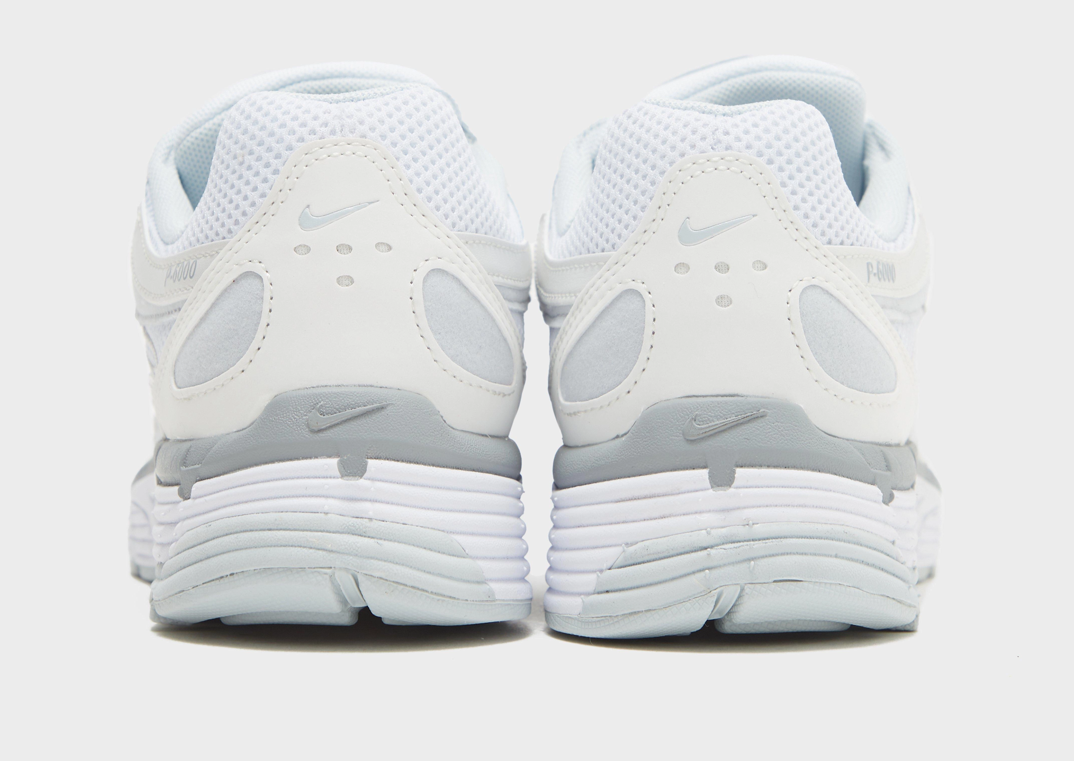 Low-Key Performance, Relaxed Motion, Live In Motion, Shaped For Flow, Motion Meets Design, Ready For Rhythm
