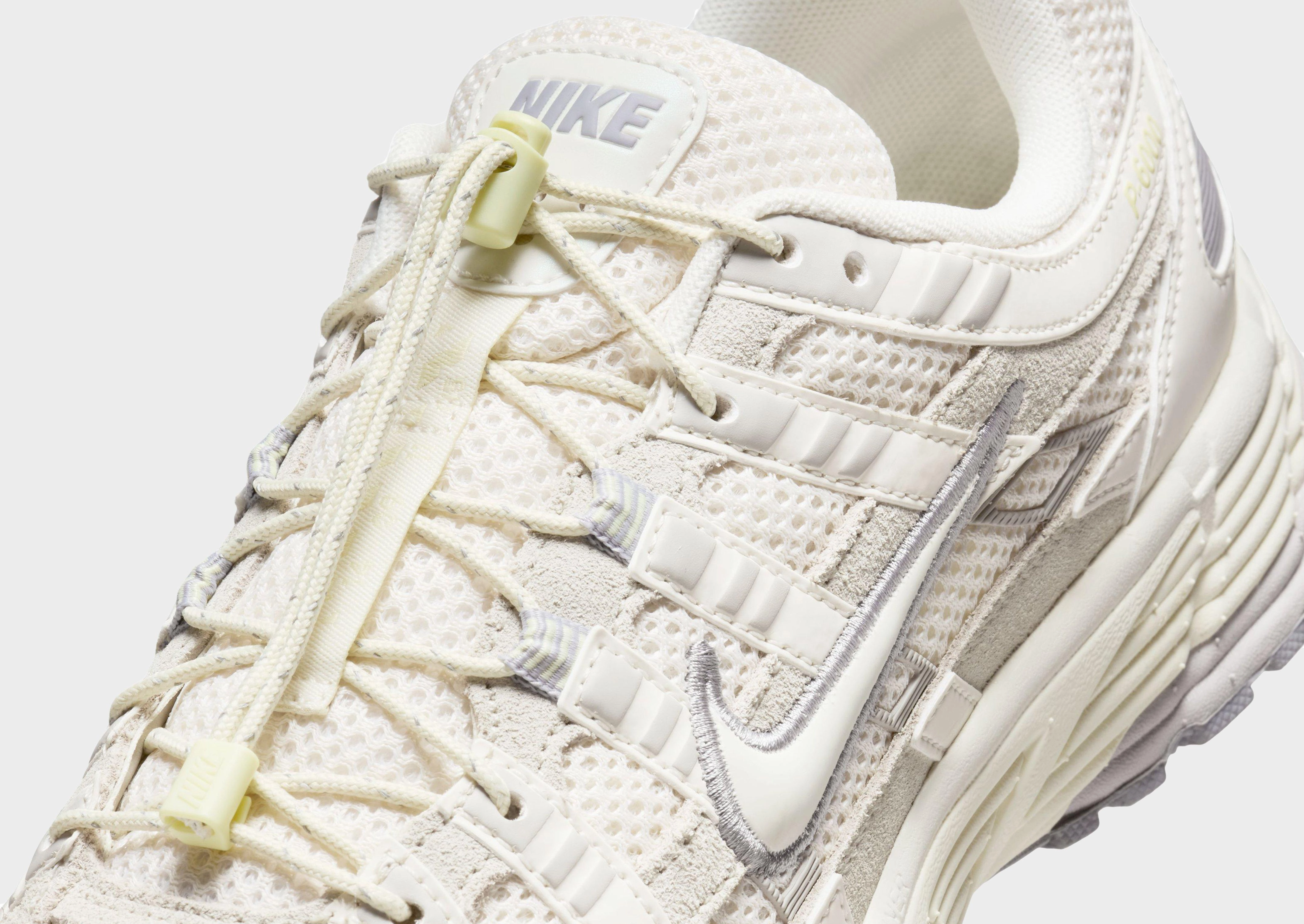 Sleek Citywear, Minimal Focus, Seamless Outfit, Minimal Mood, Updated Rhythm, Integrated Cool