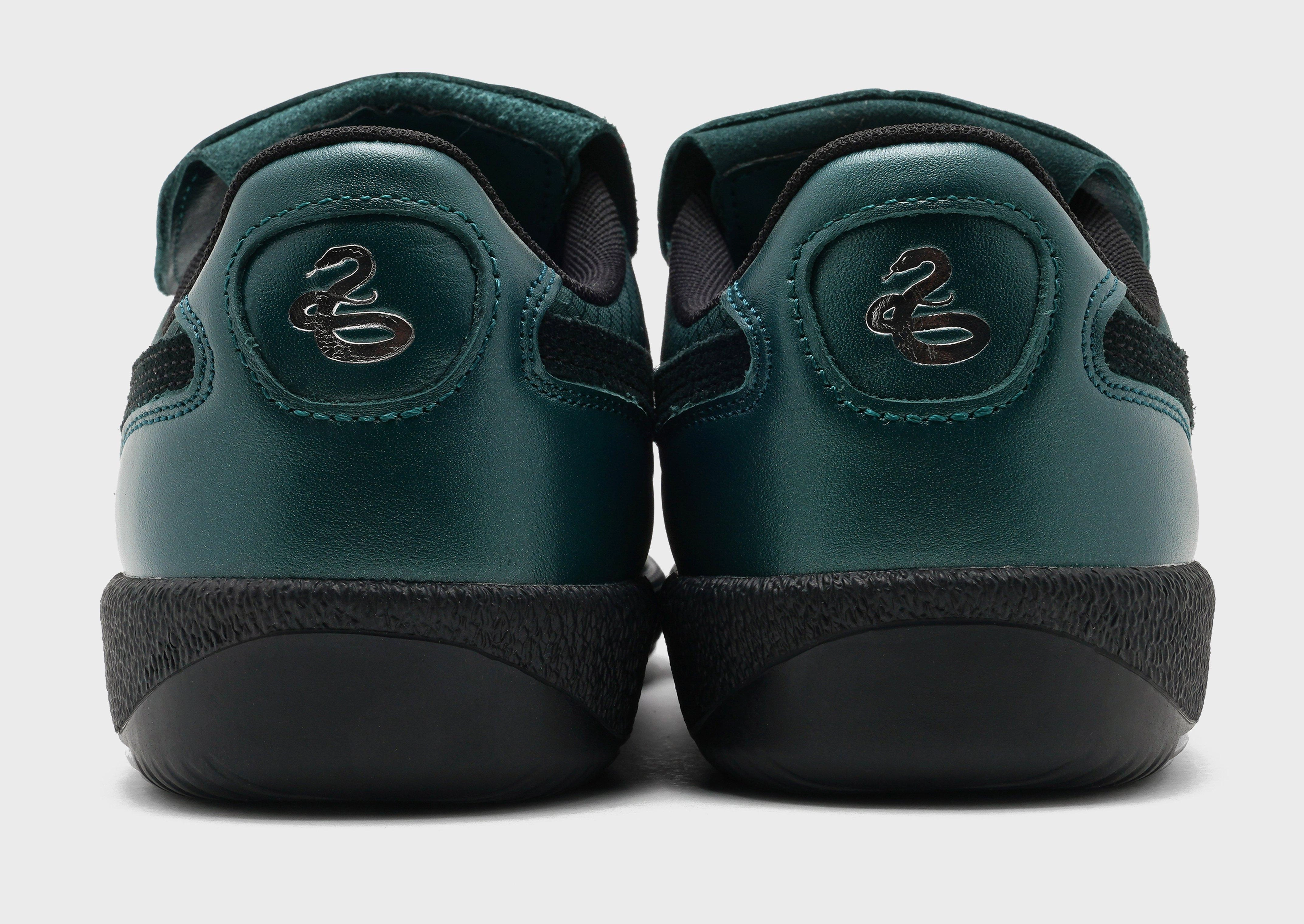 Style Flowwear, Streamlined Fit, Future-Light, Your Daily Vibe, Seamless Transitions