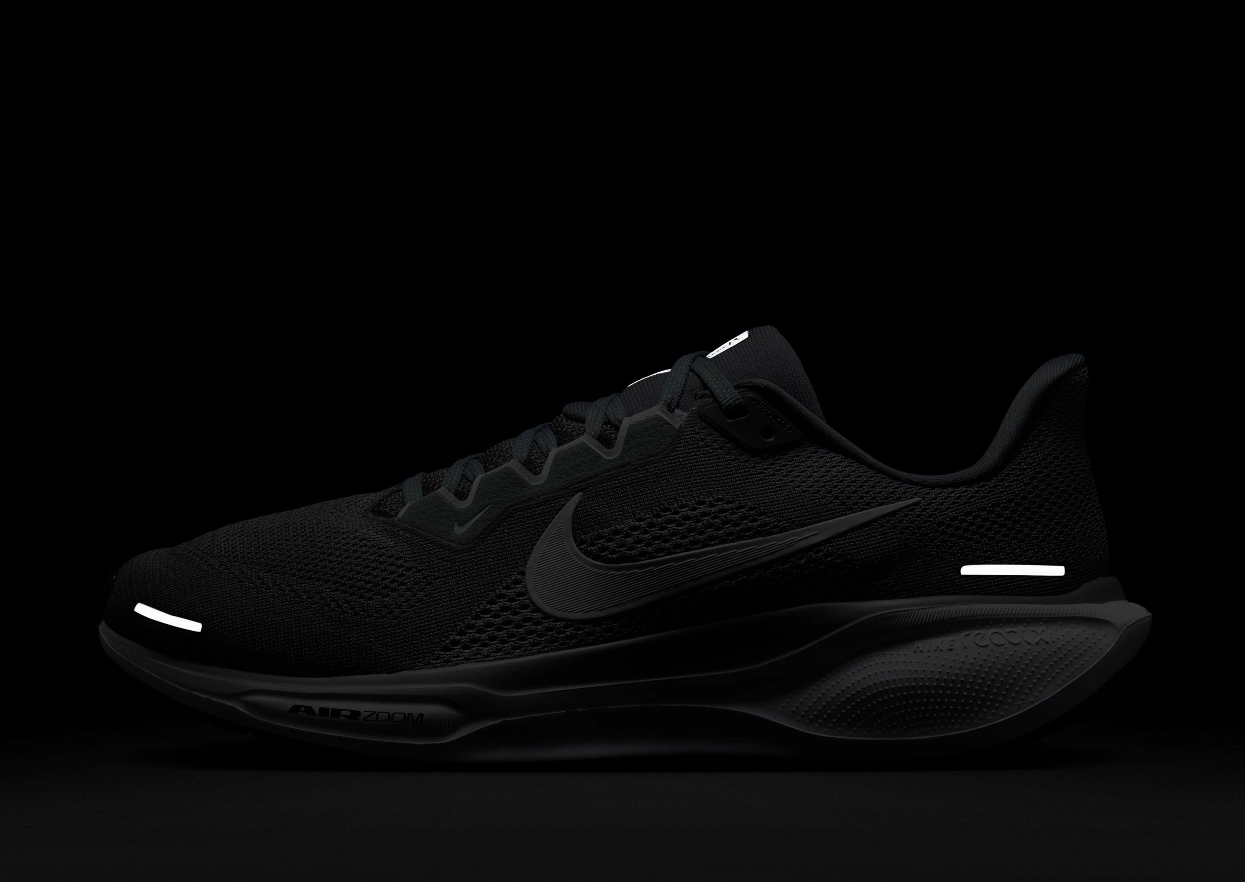 Ease In Motionwear, Tone-Driven, Responsive Fit, Form And Motion, Updated Rhythm