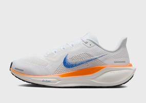 Relaxed Motion, Progressive Living, Seasonless Design, Hybrid Life, Calm In Motion, Form-Light Fit