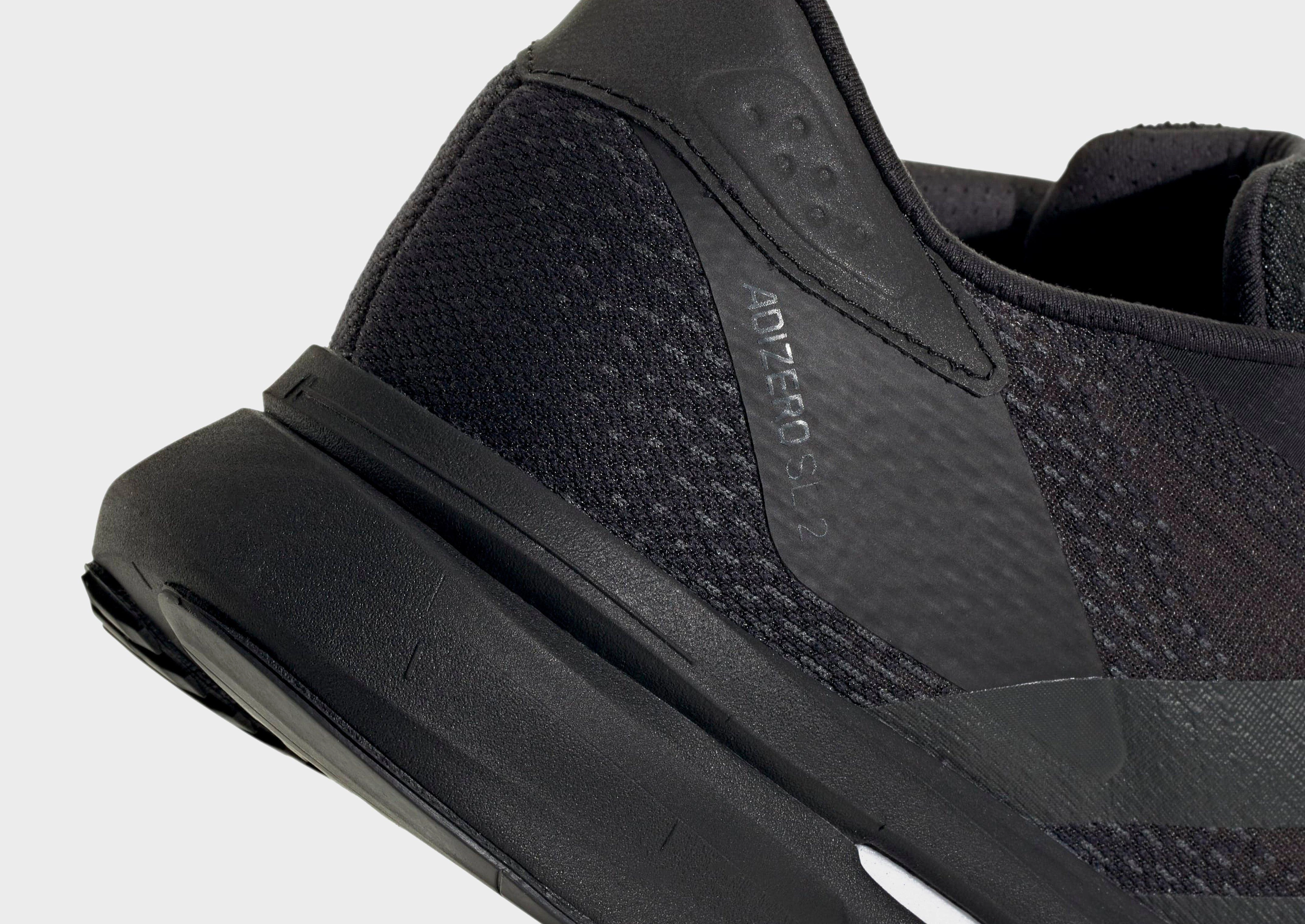 Season-Free Style, Seasonal Updates, Bold Details, Active Lifestyle Gear, Purpose-Led, City-Functional, Edge-Layered