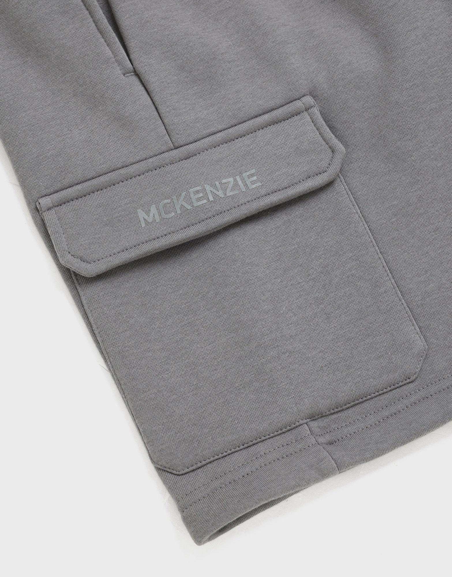 Active-Inspired, Light-Living, Sleek Vibes, Minimal Design, Shape Your Day, Flex And Fit, Everyday Ready, Style Flowwear