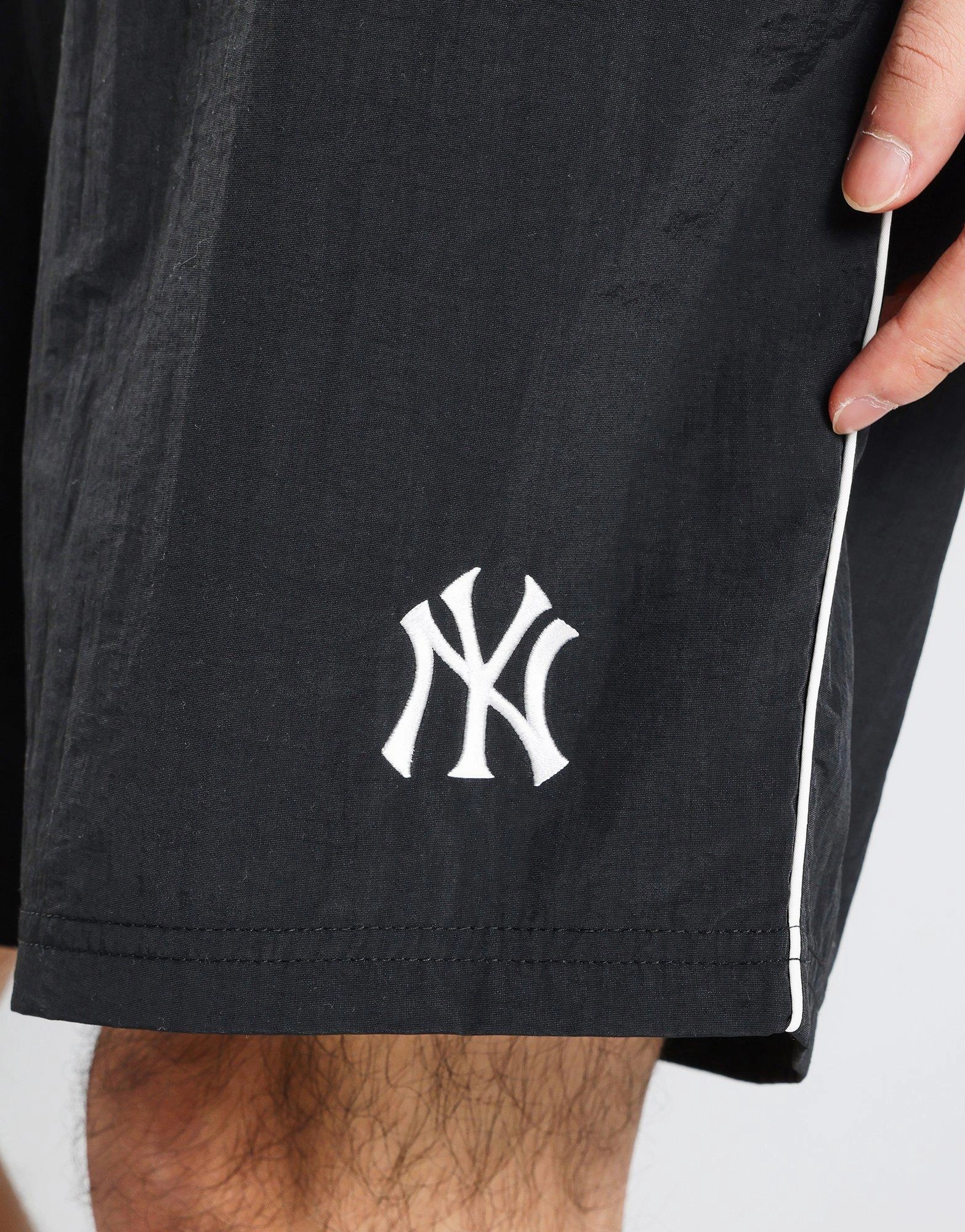 Tailored Ease, Urban Optimized, Clean Profile, Urban Toolkit, Gear For Now