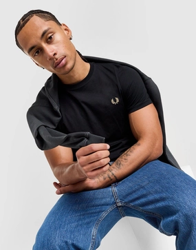 Effortless Minimal, Your Daily Vibe, Versatile Rhythm, Clean Forms, Daily Clarity, Modern Motionwear