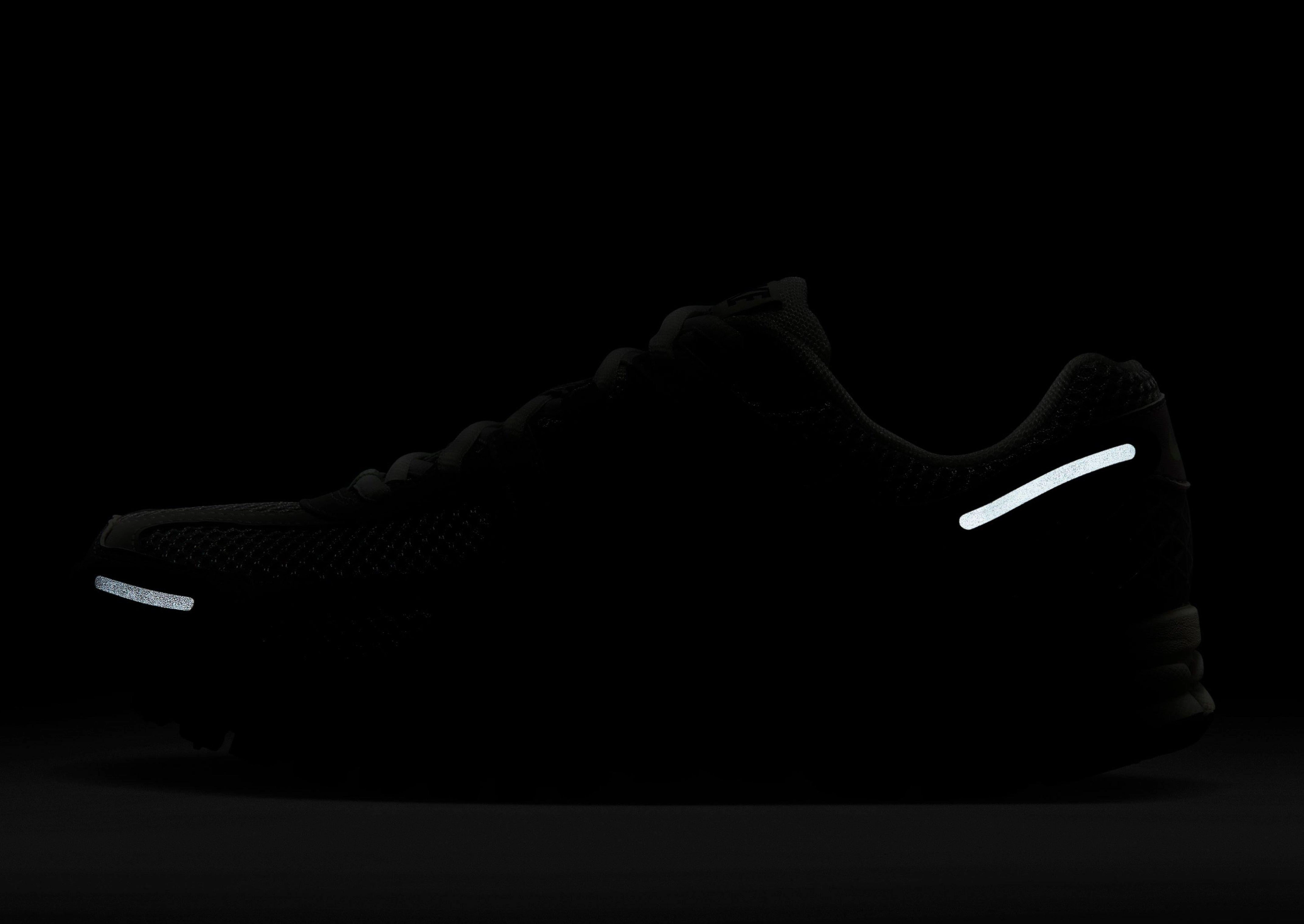 Future Utility, Wearable System, Motion Simplicity, Layered Motion, Essentials In Motion
