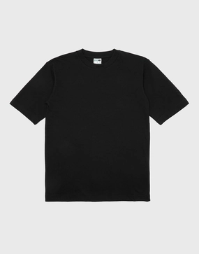 Timeless Motion, Form-Focused, Quiet Statement, Essentials On Point, Daily-Ready
