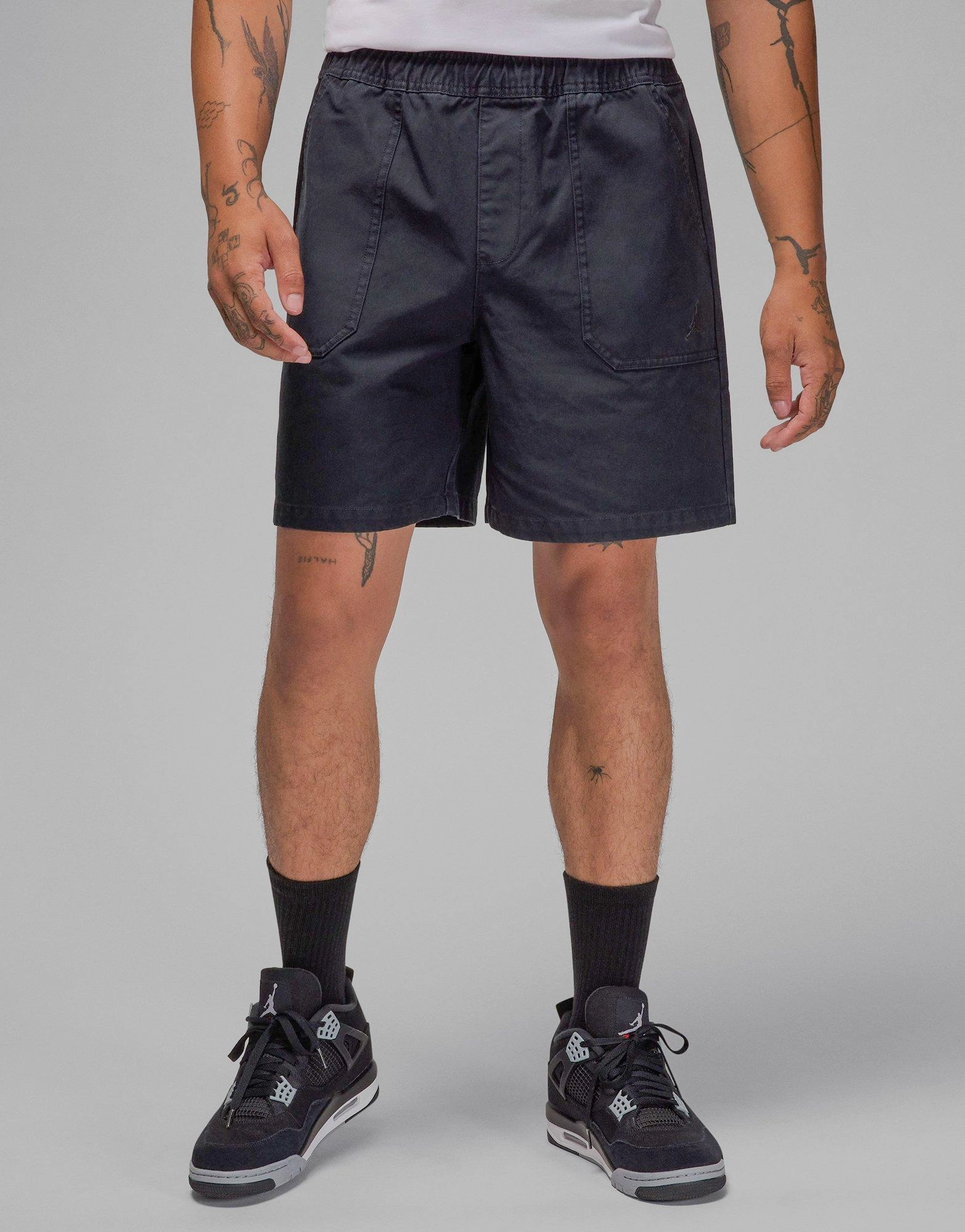 Adaptive Style, Urban Active, Forward-Looking Fit, Live Lightwear, Effortless Minimal