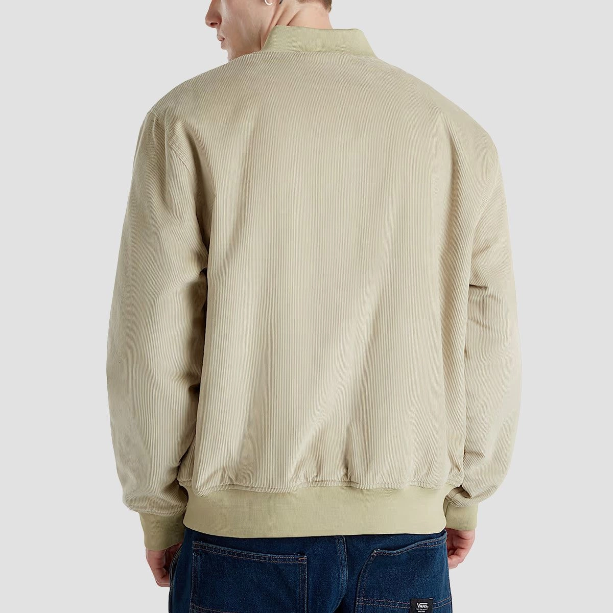 Streamlined Pieces, Clean Citywear, Versatile Build, Redefining Casual, Wear With Intent
