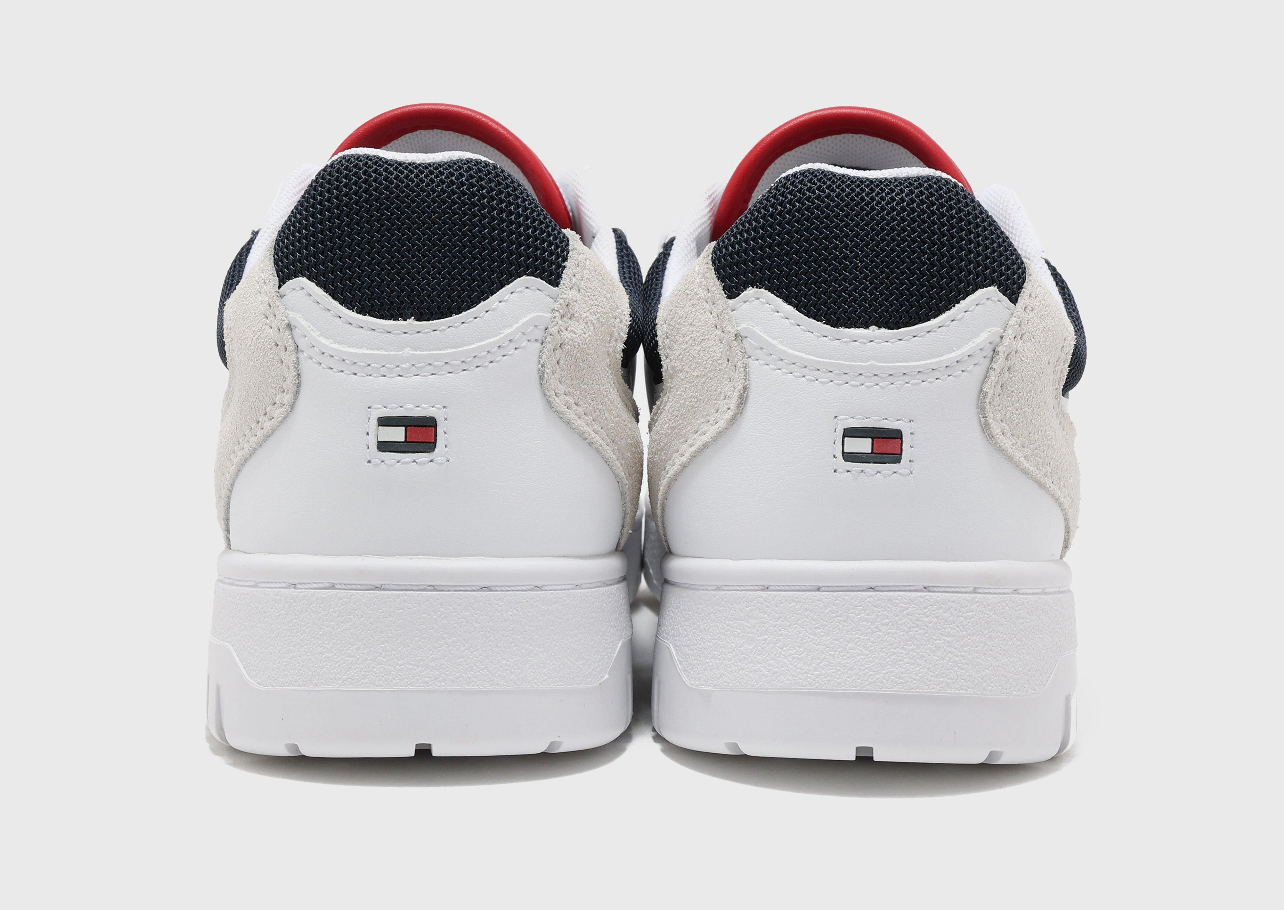 Easy Layering, Streamlined Edge, Soft Structure, Pure Urban, City-Functional