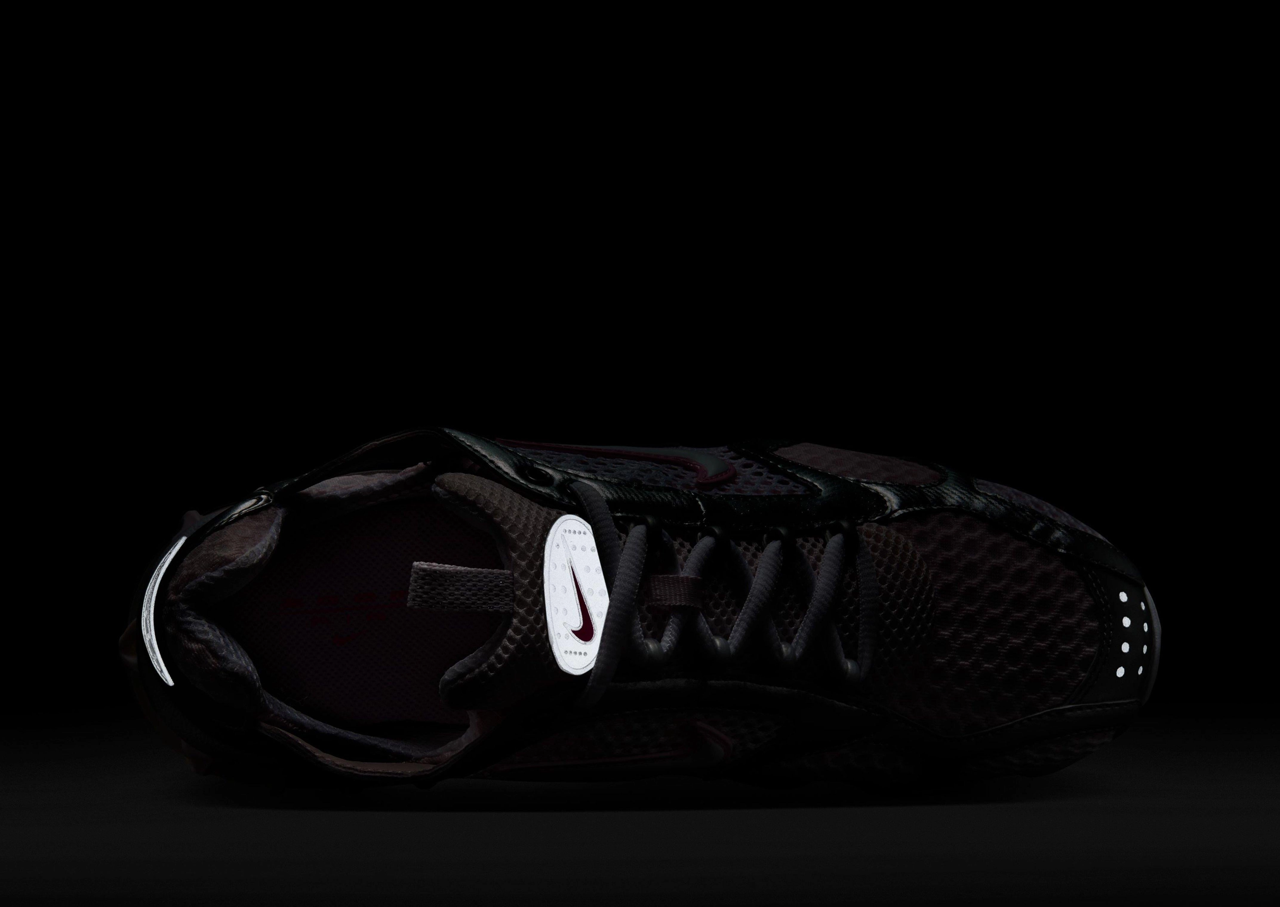 Intentional Daily, Seasonless Drop, Form-Light Fit, Flow-Wear Future, Built For Feel, Flow With Confidence, Core To Explore