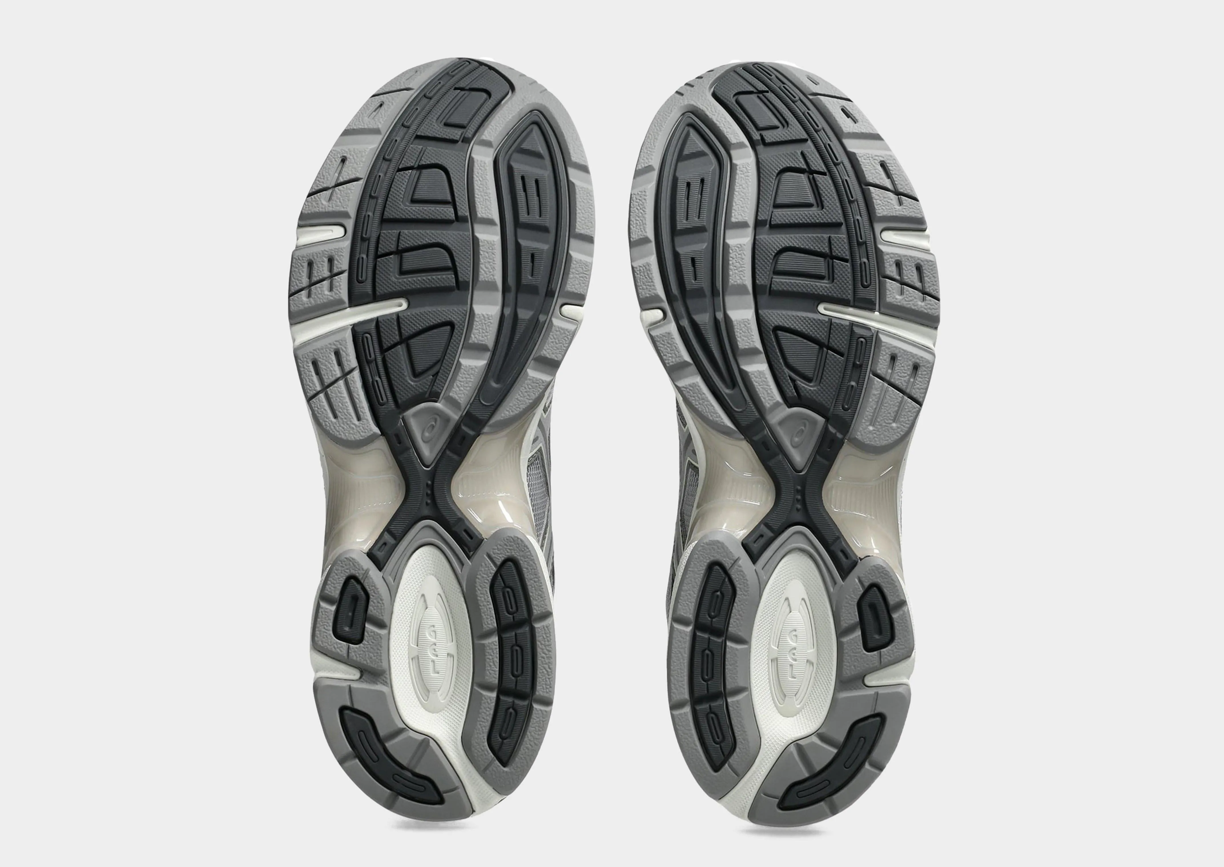 Clarity Wear, Future Classic, Seasonless Design, New Urbanism, Versatile Drop, Adaptive Edge