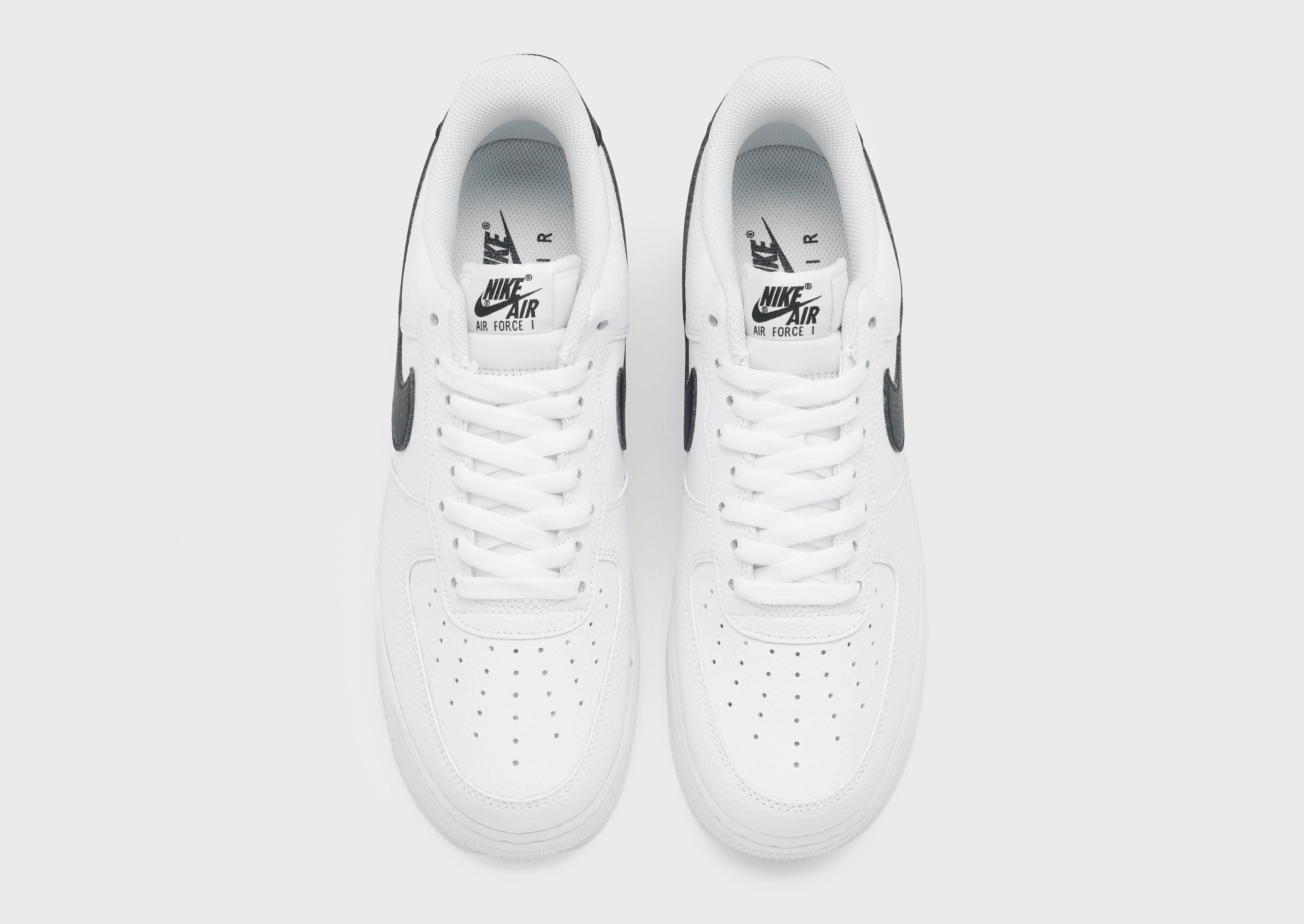 Clean-Styled, Quiet Performance, Made To Roam, Refined Feel, Layered Motion