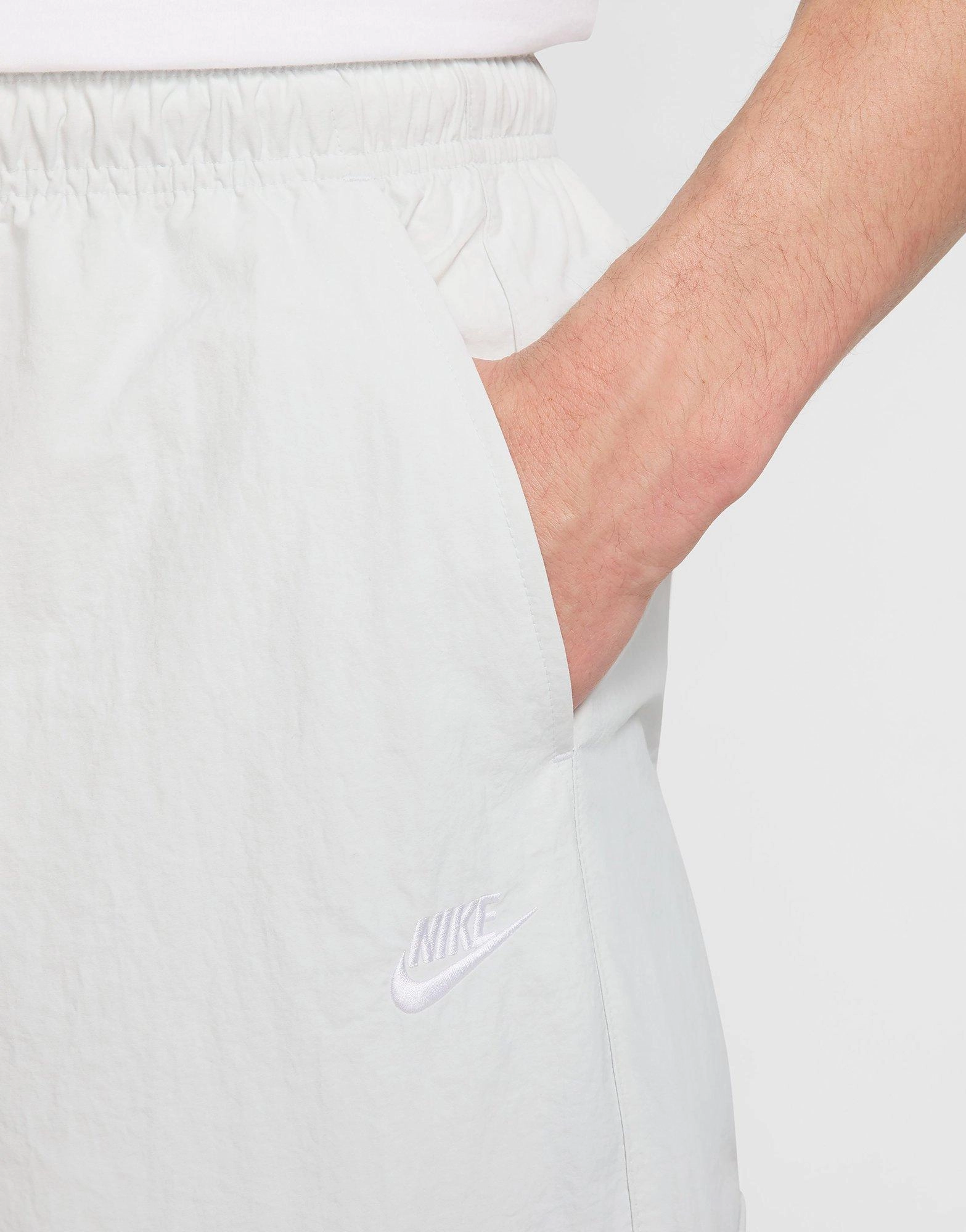 Unisex Energy, Essence Of Movement, Forward-Looking Fit, Daily Clarity, Open Utility, Layer Smart, Layer With Ease, Pure-Fit