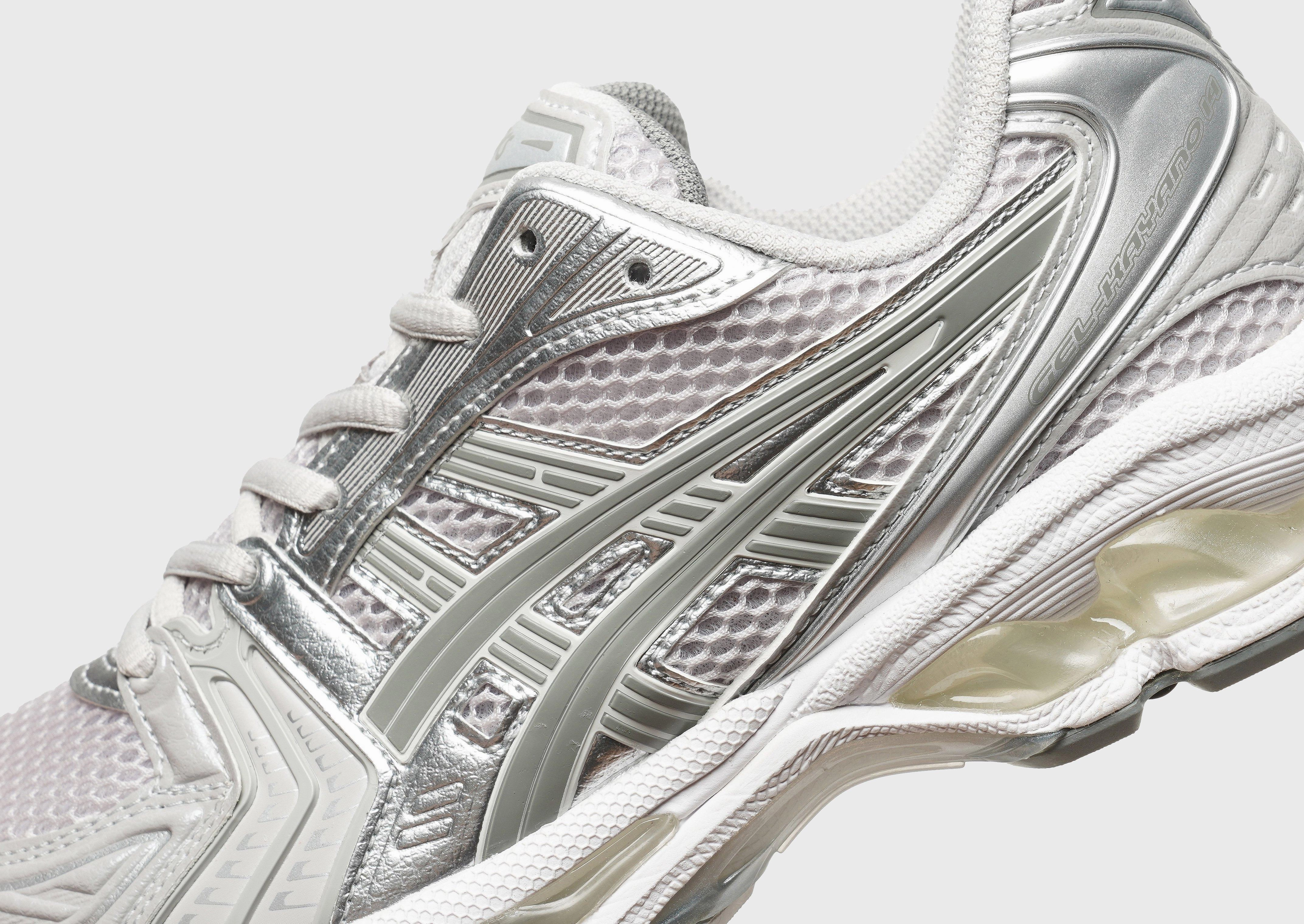 Easy Polish, Shaped For Today, Minimal Mode, City-Ready Wear, Crafted Flow