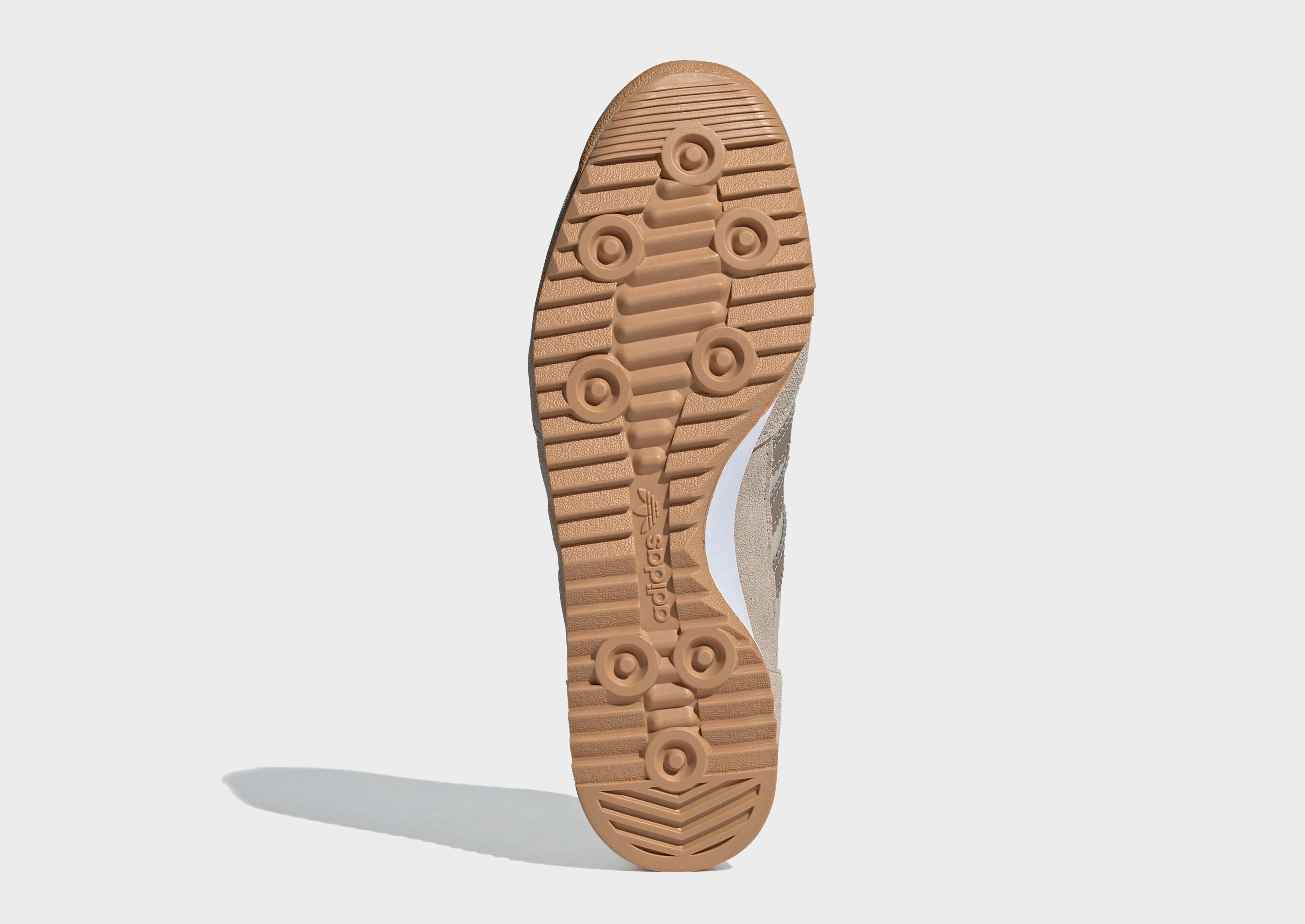 Smart Design Gear, Future-Forward Comfort, Cool Fitwear, Clean-Styled, Smart Casual Core, Street-Forward