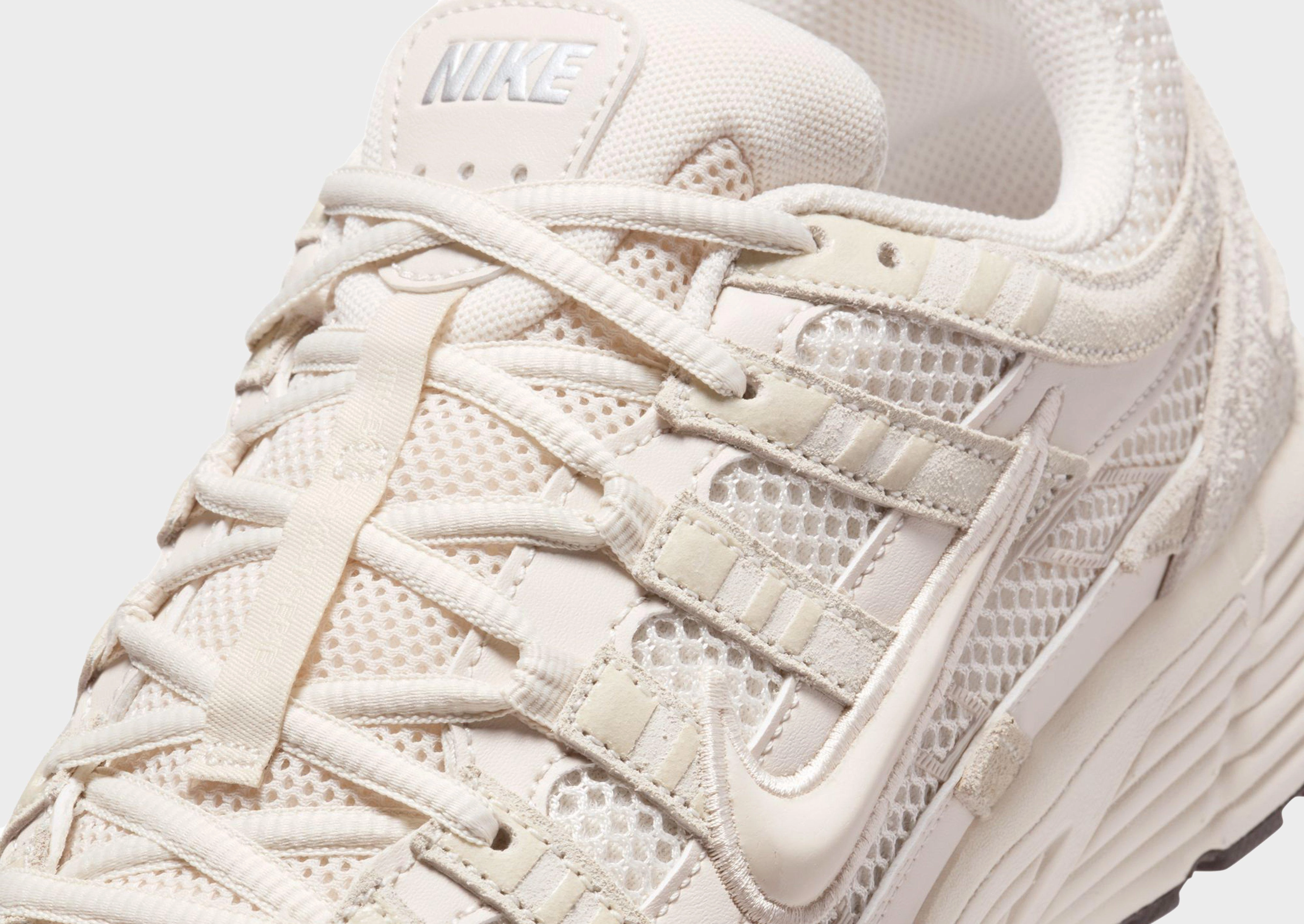 Soft Urban Core, Ease Daily, Elevate Your Routine, Essentials, Upgraded, Streamline-Ready