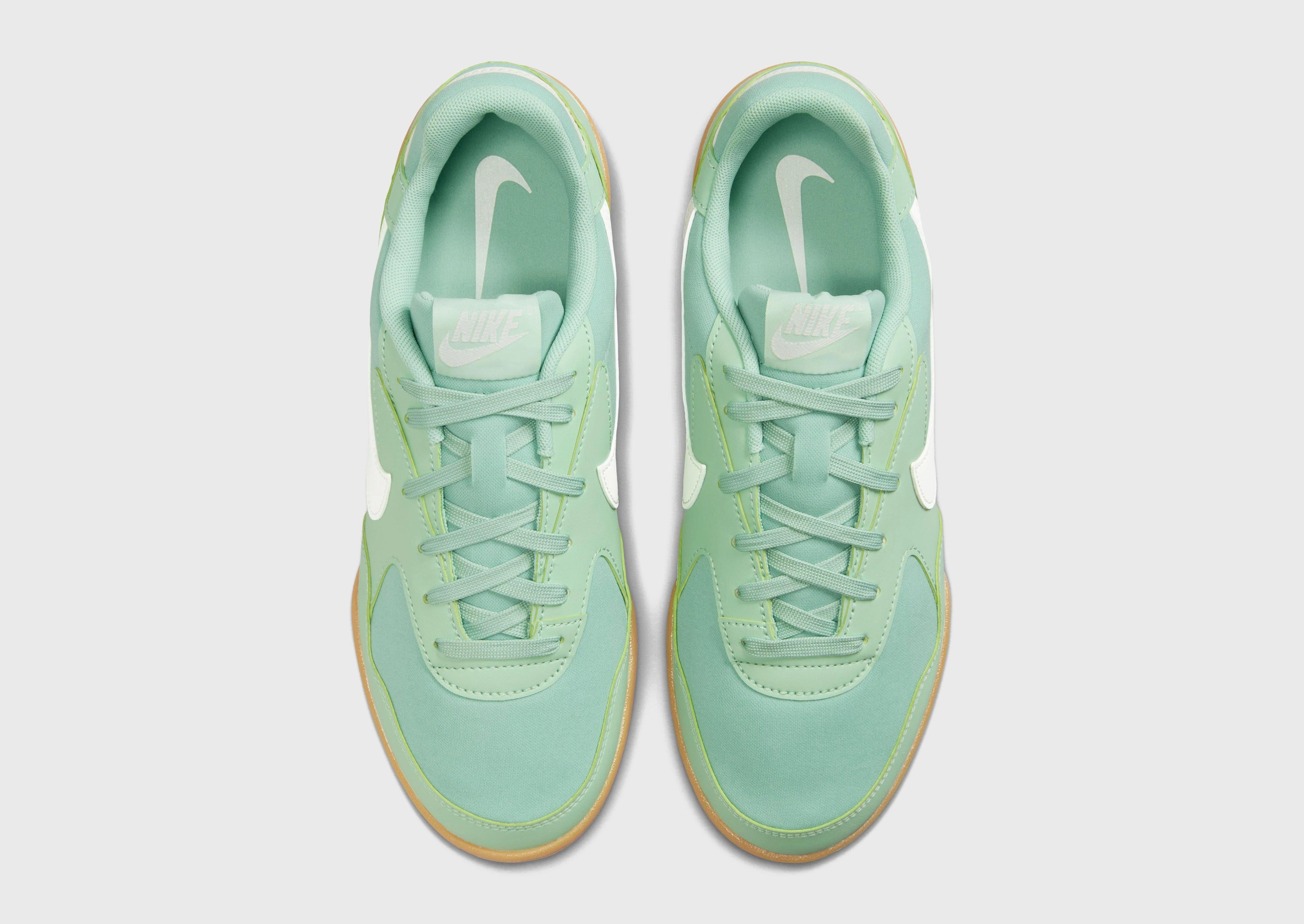 Everyday Uniform, Future-Ease, Designed For Ease, Versatile Soul, Crafted Flow, New Classics