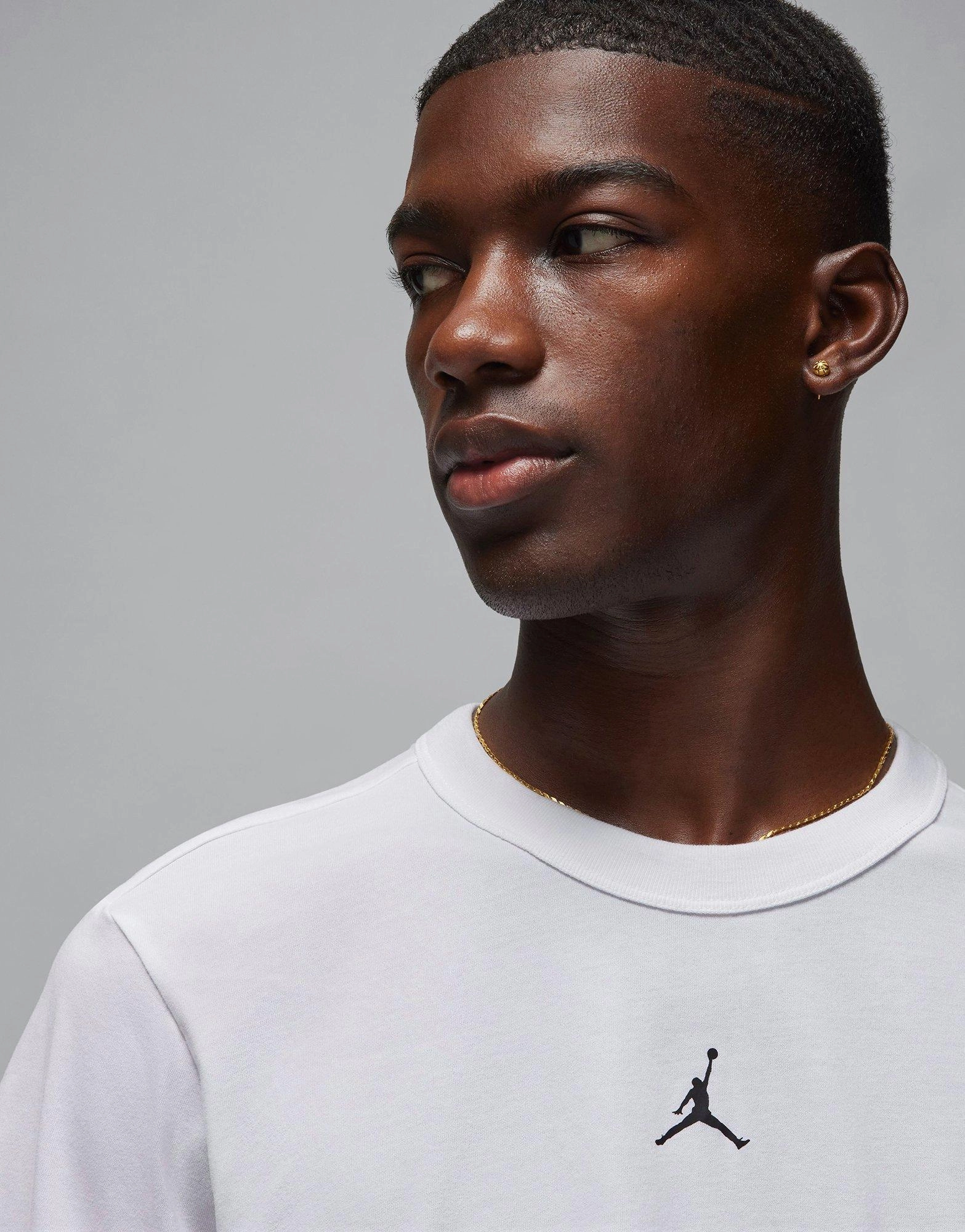 Precision-Fit, Core Aesthetic, Light-Living, Clarity Wear, Crafted Flow, Built Around You, Refined Presence