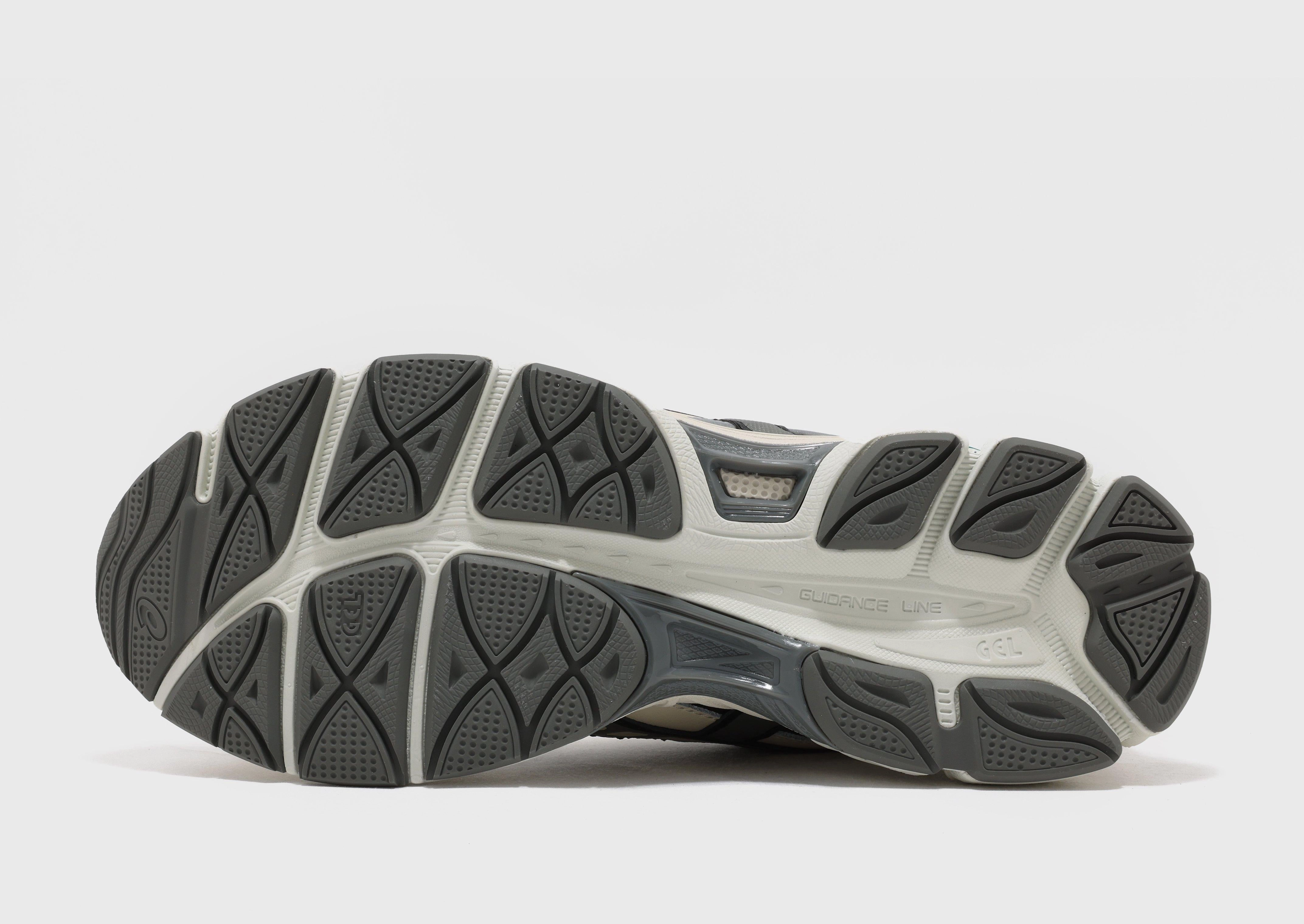 Fluid-Form Design, Ready When You Are, Layer Your World, Comfort All Ways, Forward Function, Clean-Life Gear