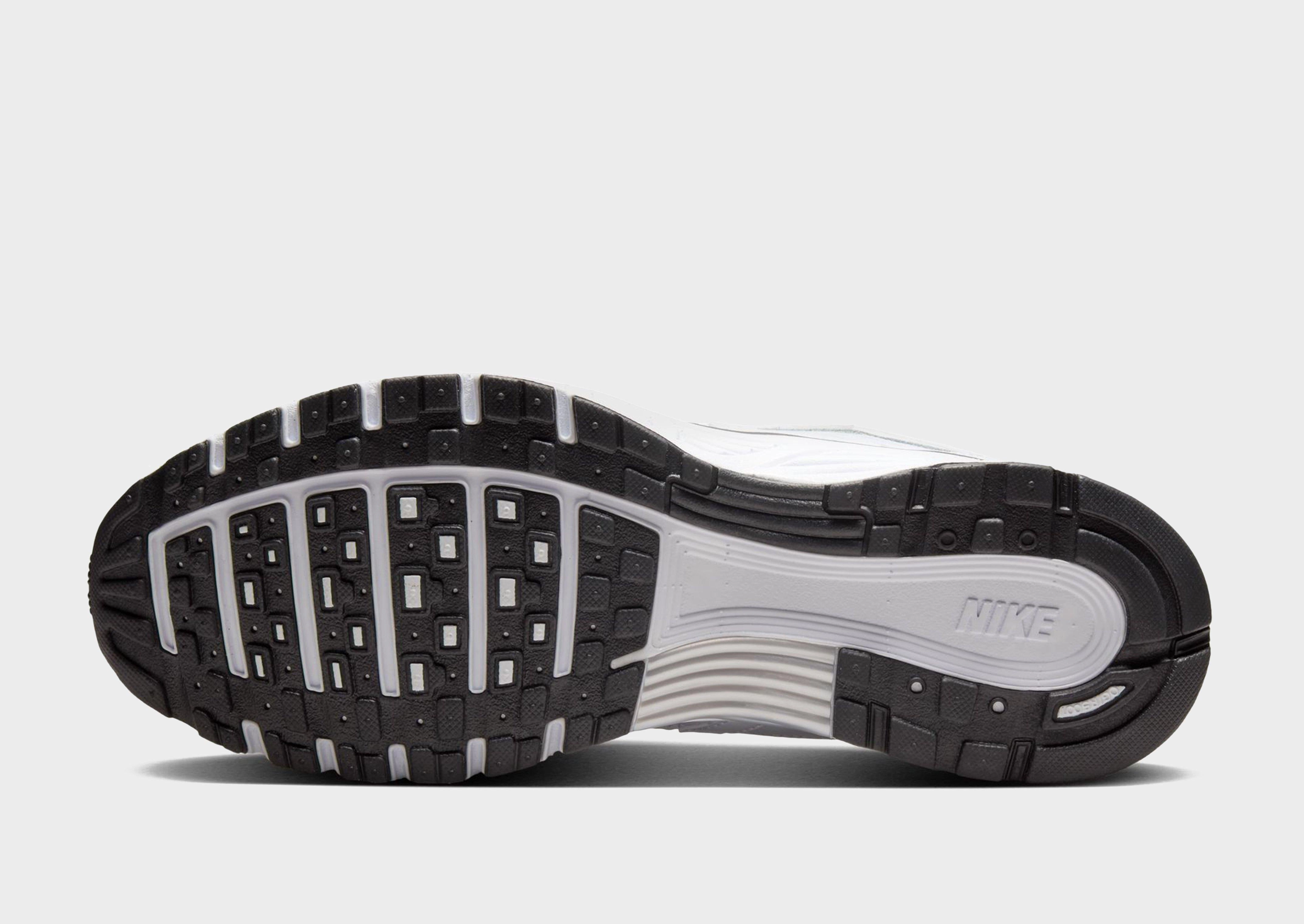 Refined Comfort, Multi-Wear Outfit, Understated Utility, Timeless Cool, Designed For Pace