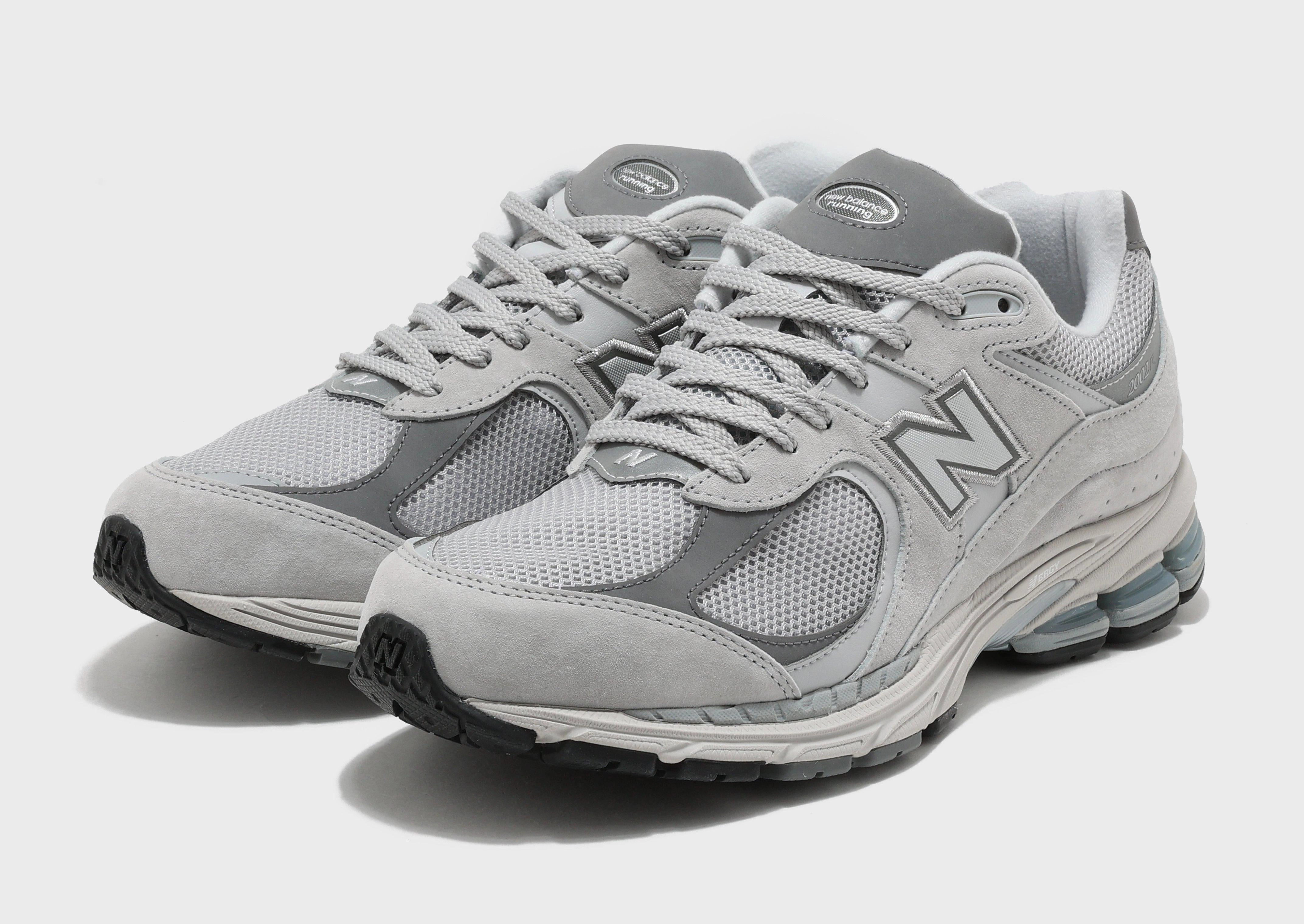 Subtle Signature, Modern Tone, Modular Wear, Everyday Sleek, Cool Minimalism, Layered Utility, Comfort In Motion, Modern Essentials