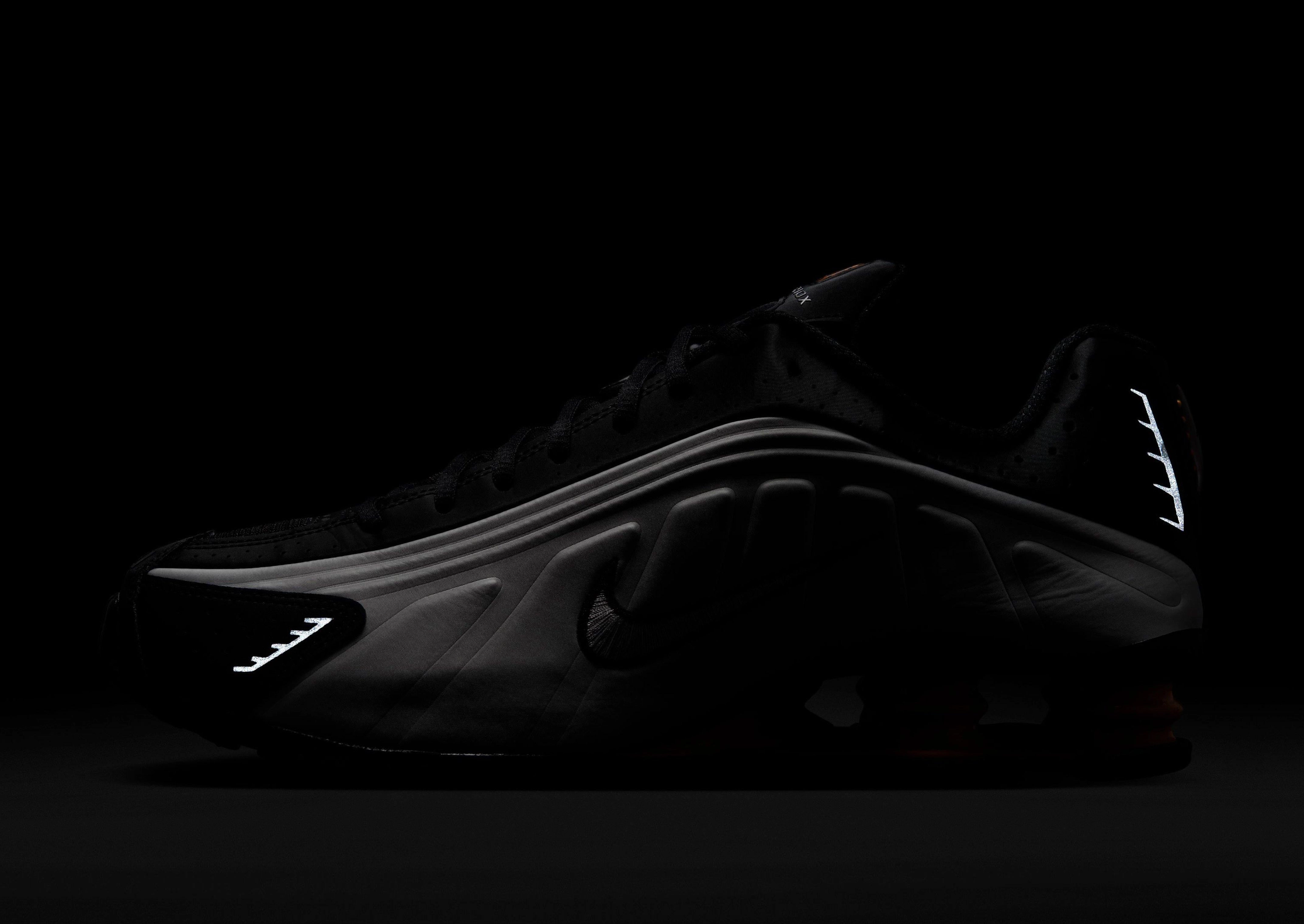 Form And Function, Utility In Style, Function With Style, Coolly Crafted, Minimal Design, New Urbanism, Pure Lineswear