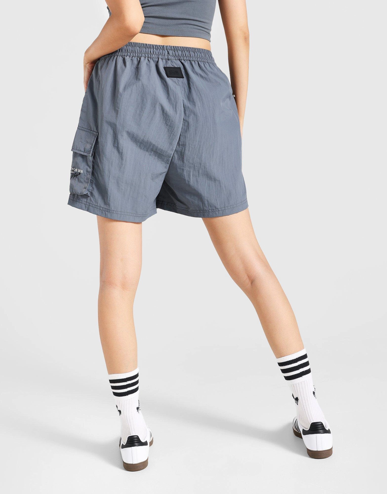 Elevated Layers, Unified Fit, Ultra-Clean Style, Living In Style, Fluid Motionwear, Calm-Driven Fit, Effortless Utility