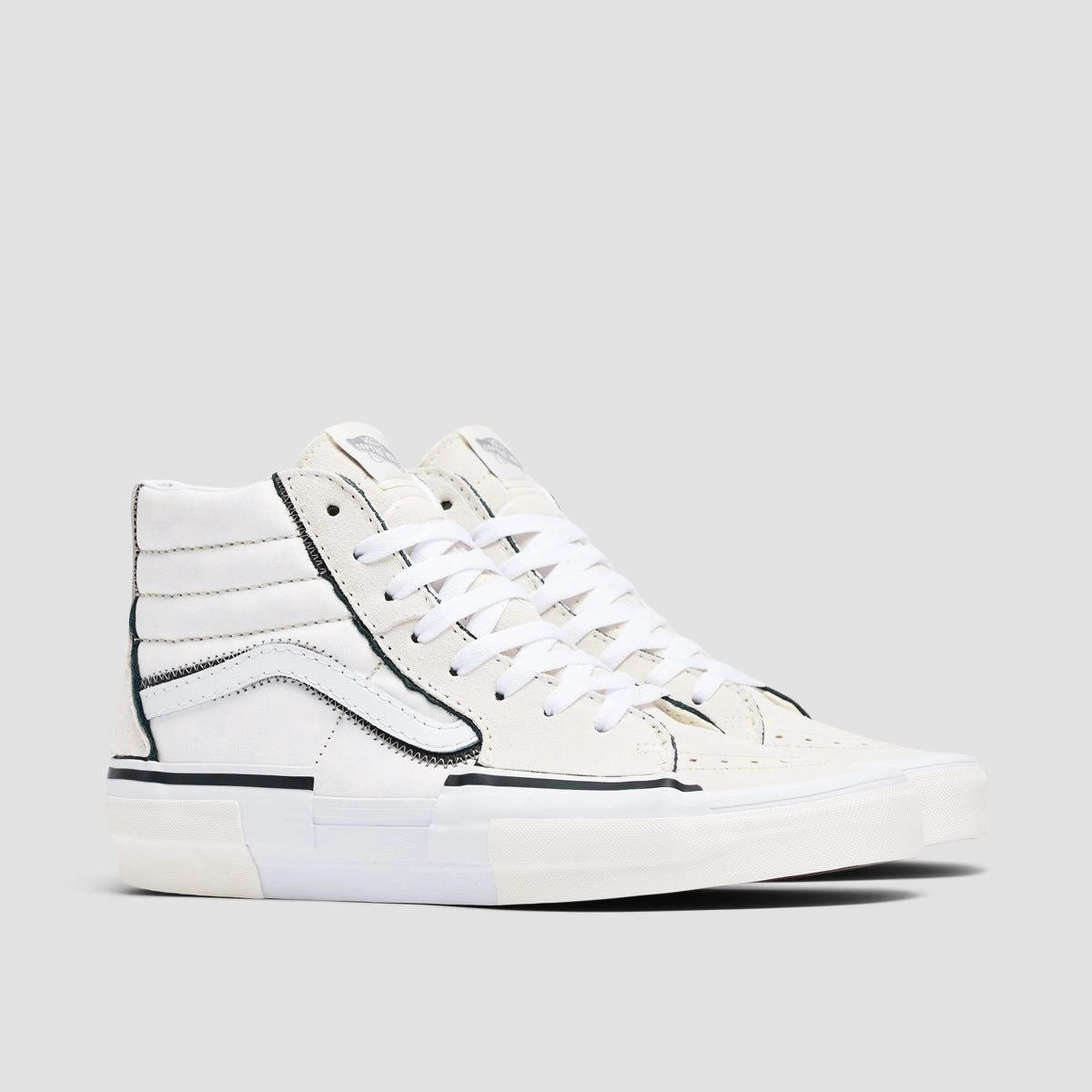 Smooth Layers, Lifestyle Modular, Season-Free Style, Comfort All Ways, Form-Light Fit