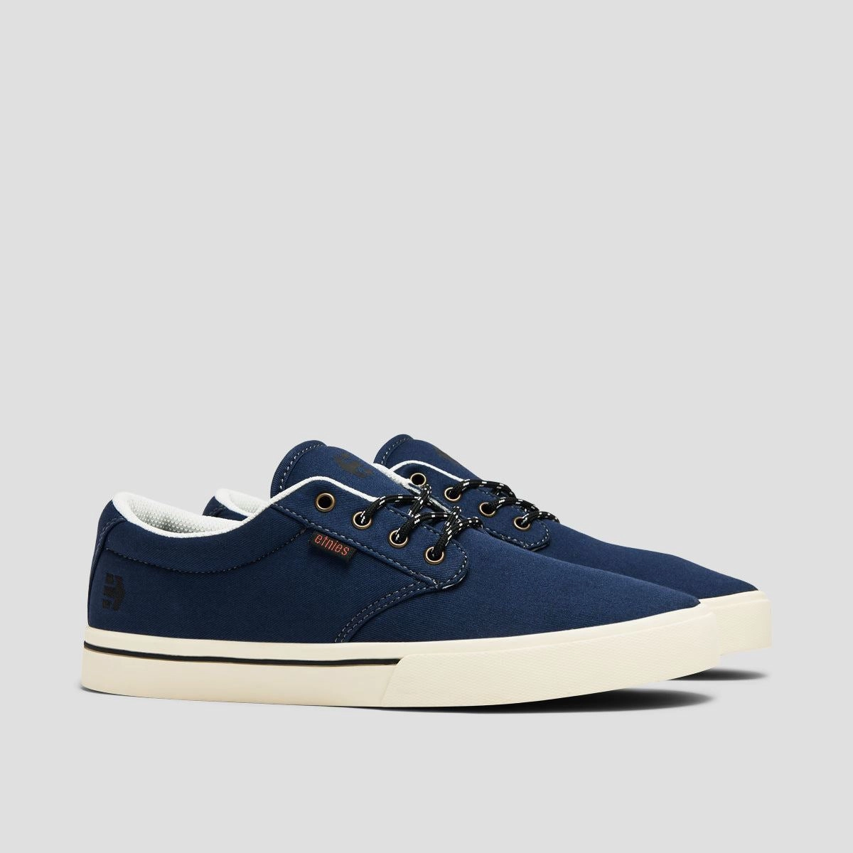 Designed For Ease, Versatile Pulse, Ready When You Are, Future-Forward Comfort, City-Functional, Modern Utility
