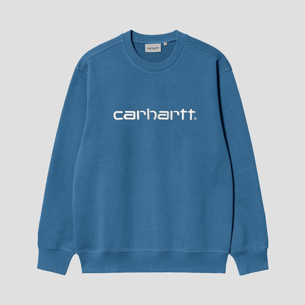 Everyday Core, Edge In Motion, Modern Momentum, Seamless Transitions, Ultra-Clean Style, Designed To Shift, Refined Chill