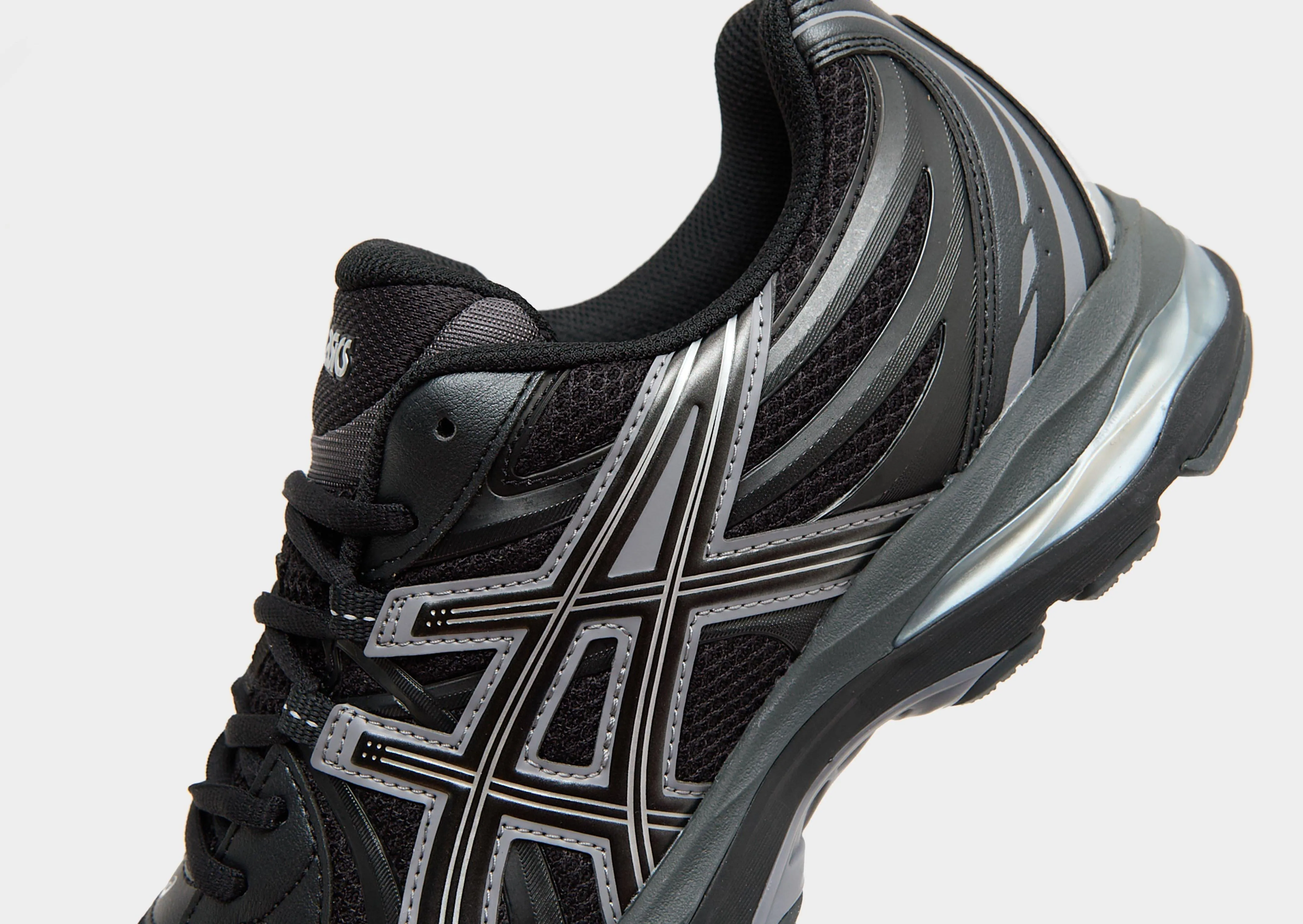 Form-To-Function, Pure Expression, Movement Reimagined, Core To Explore, Mobility Made Easy, Urban Toolkit, Bold In Simplicity