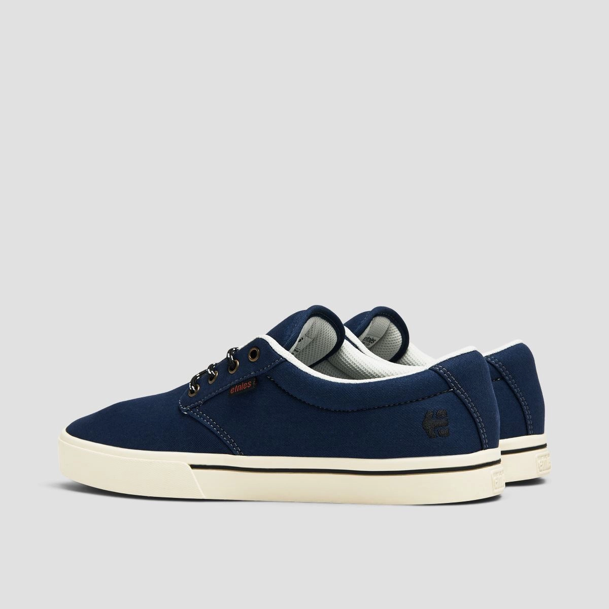 Pure Function, Streamlined Urban, Quiet City Style, Flexible Everyday, Vibe-Centered, Cool Crafted, Refined Essentials