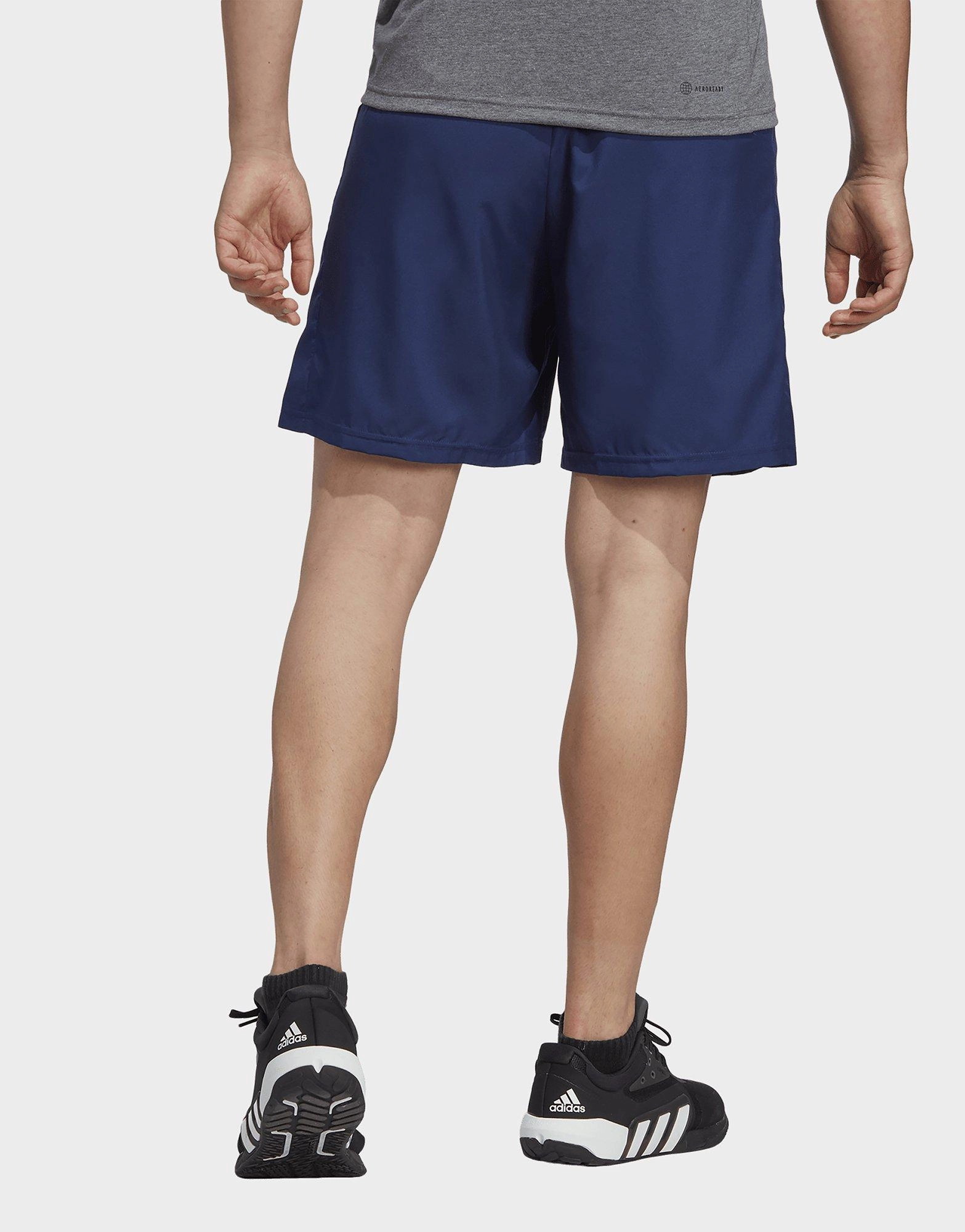 Built To Adapt, Move-Ready Looks, Pure Motion, Engineered To Adapt, Style That Adapts, Move-Fit