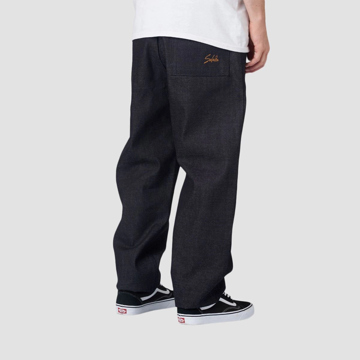 Movement Ready, Cool Rhythm, Simplicity Rules, Multi-Context Fit, Go Anywhere, Ease In Motionwear