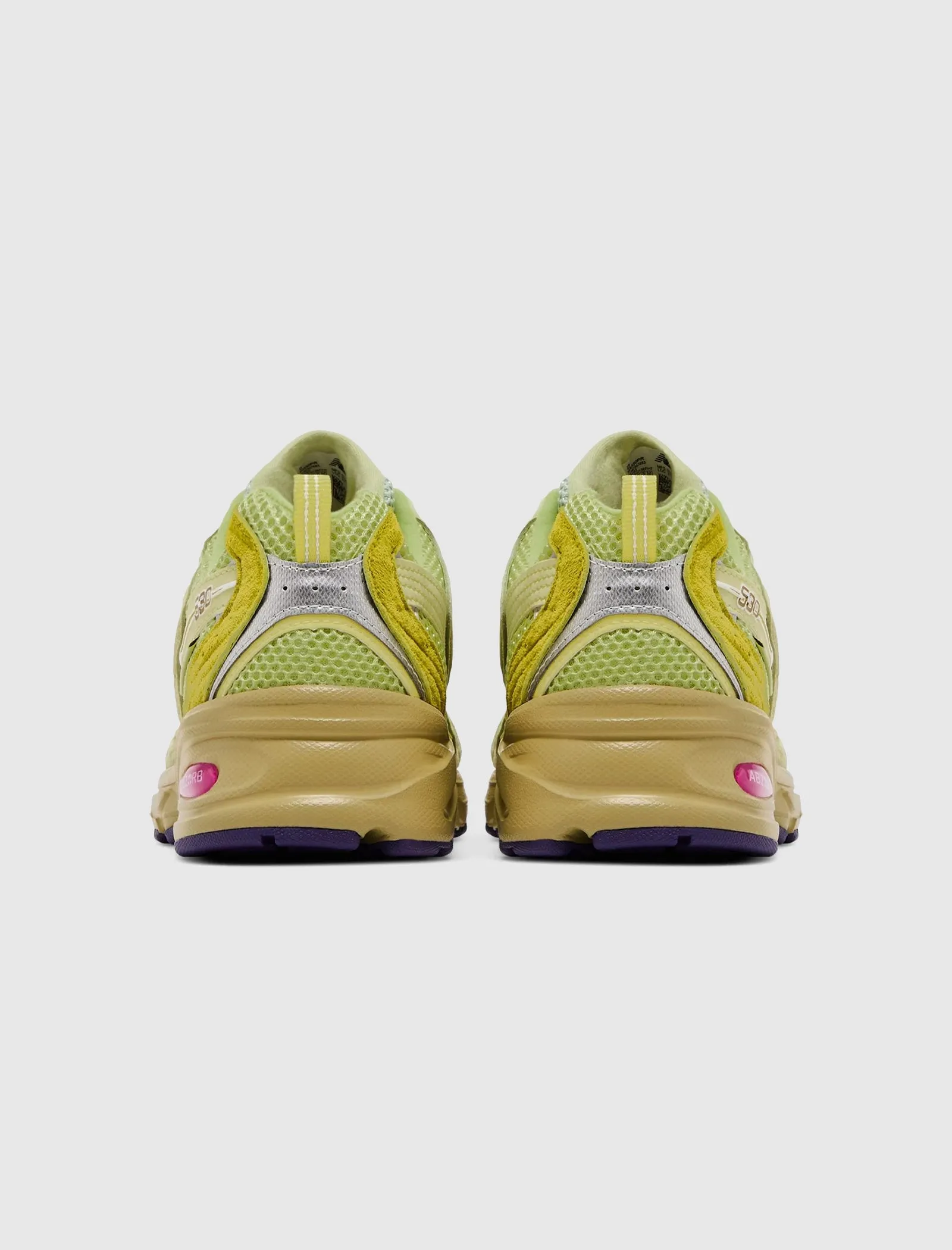 SALEHE BEMBURY MR 530 "DUSTY YELLOW" Clothing	NEW BALANCE