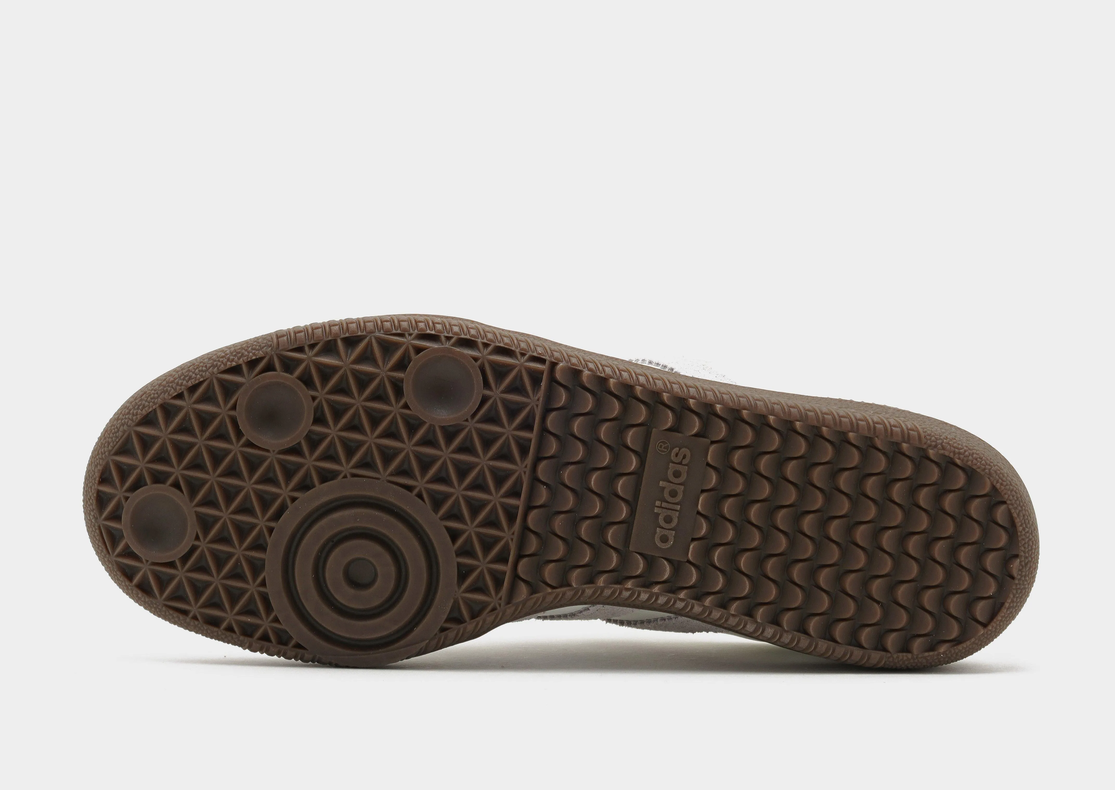 Versatile Gear, Uncomplicated Gear, Subtle Tone, Shift Into Ease, Understated Utility, Minimal Gear, Fit To Adapt, Flowline Fashion