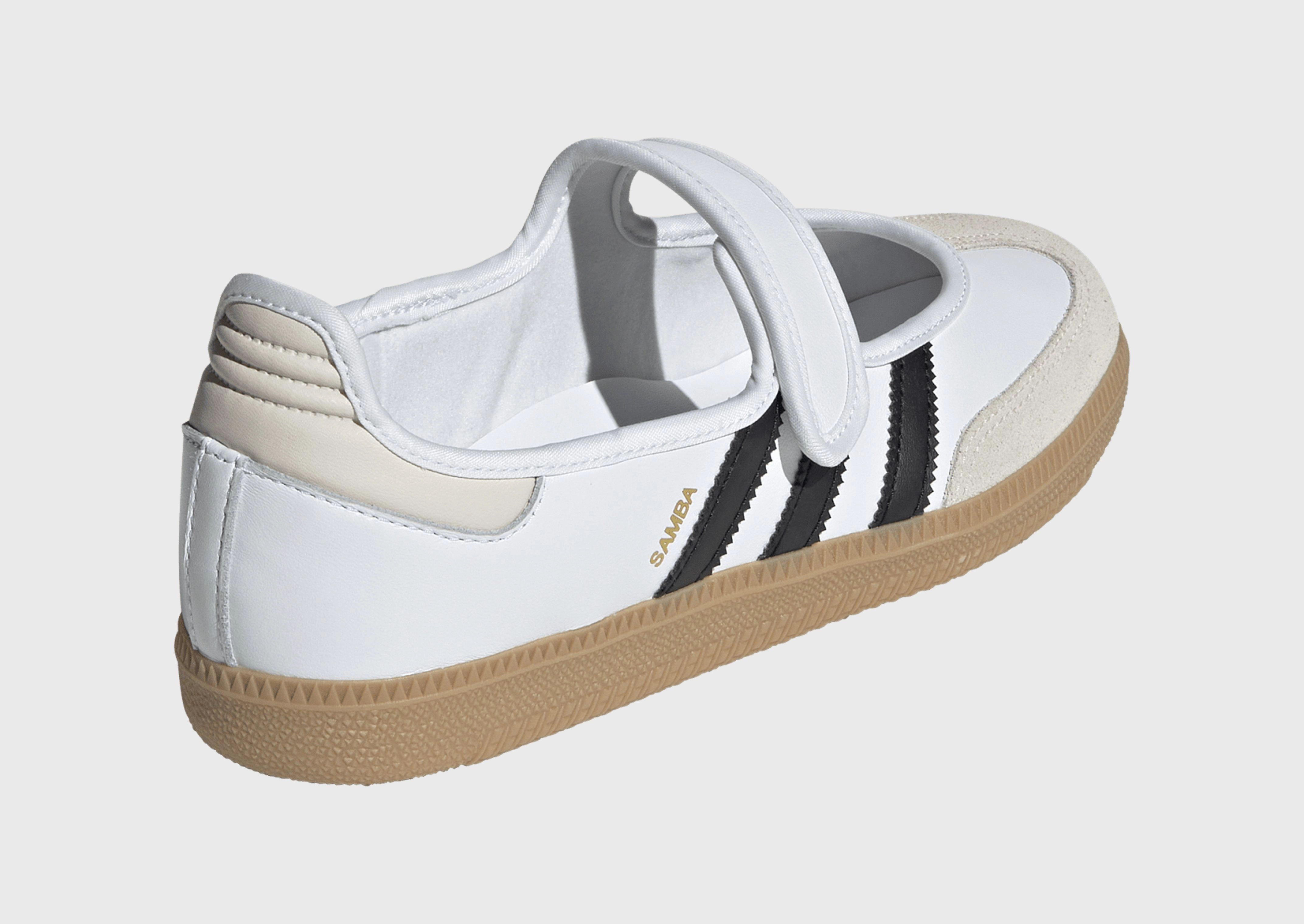 Built To Adapt, Clean Movement, Constant Comfort, Form-Led, Clean Forms