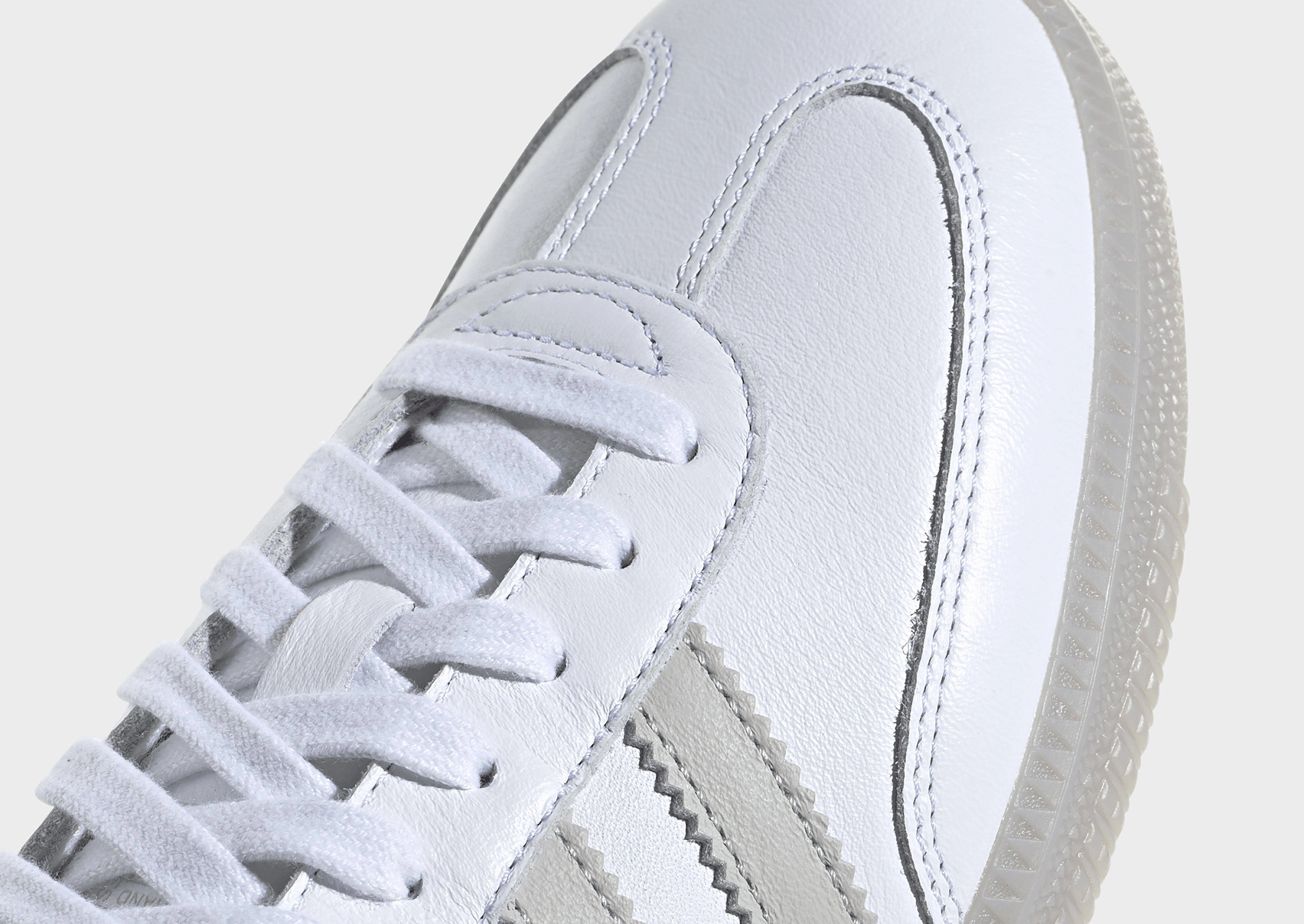 Clean-Forward, Calm In Motionwear, Modern Pattern, Flow-Forward Gear, Tech-Forward Fit, Feel-Based Fashion