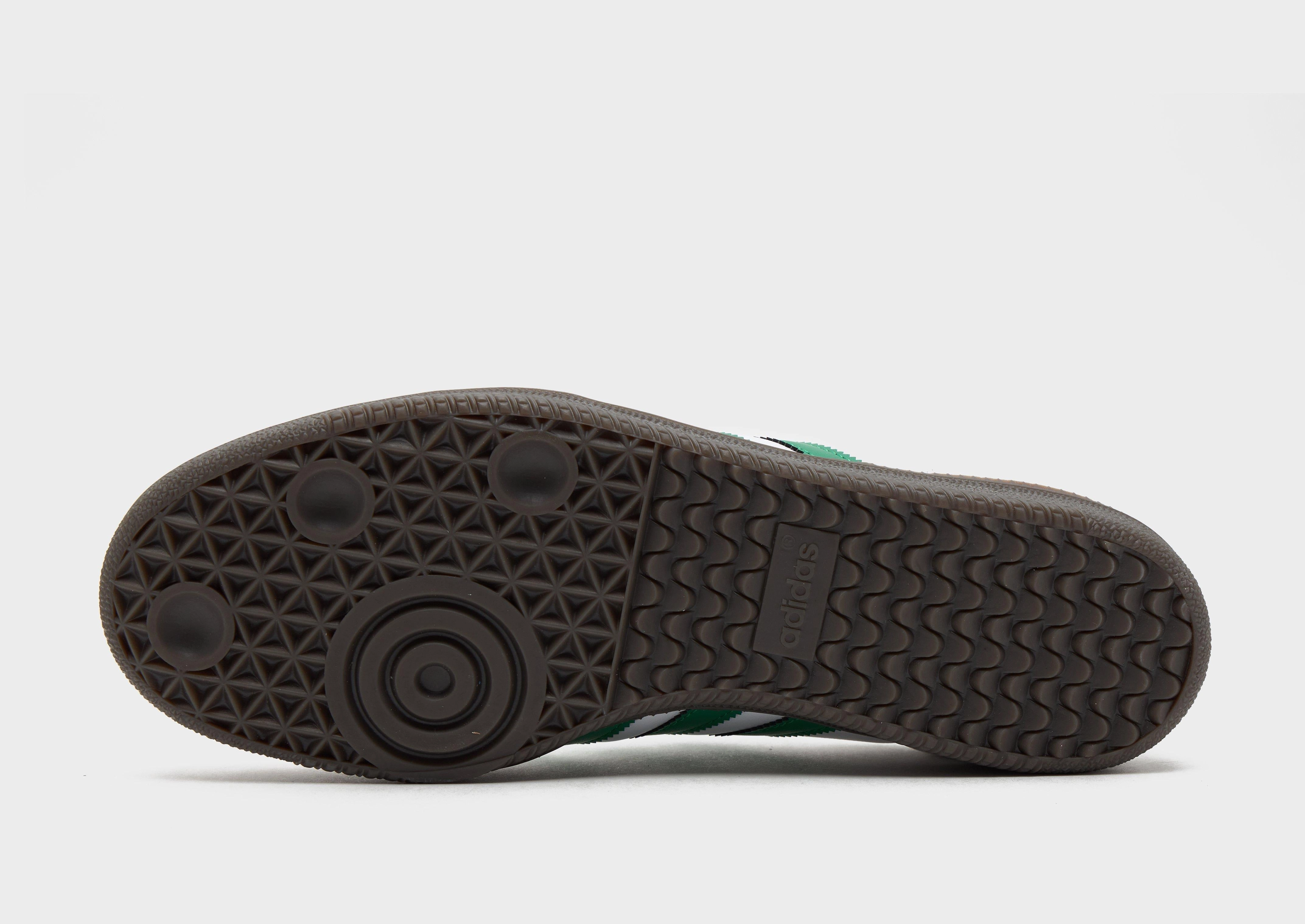 Form And Function, Smooth Fit, Quiet Design, Bold Details, Clean Profile