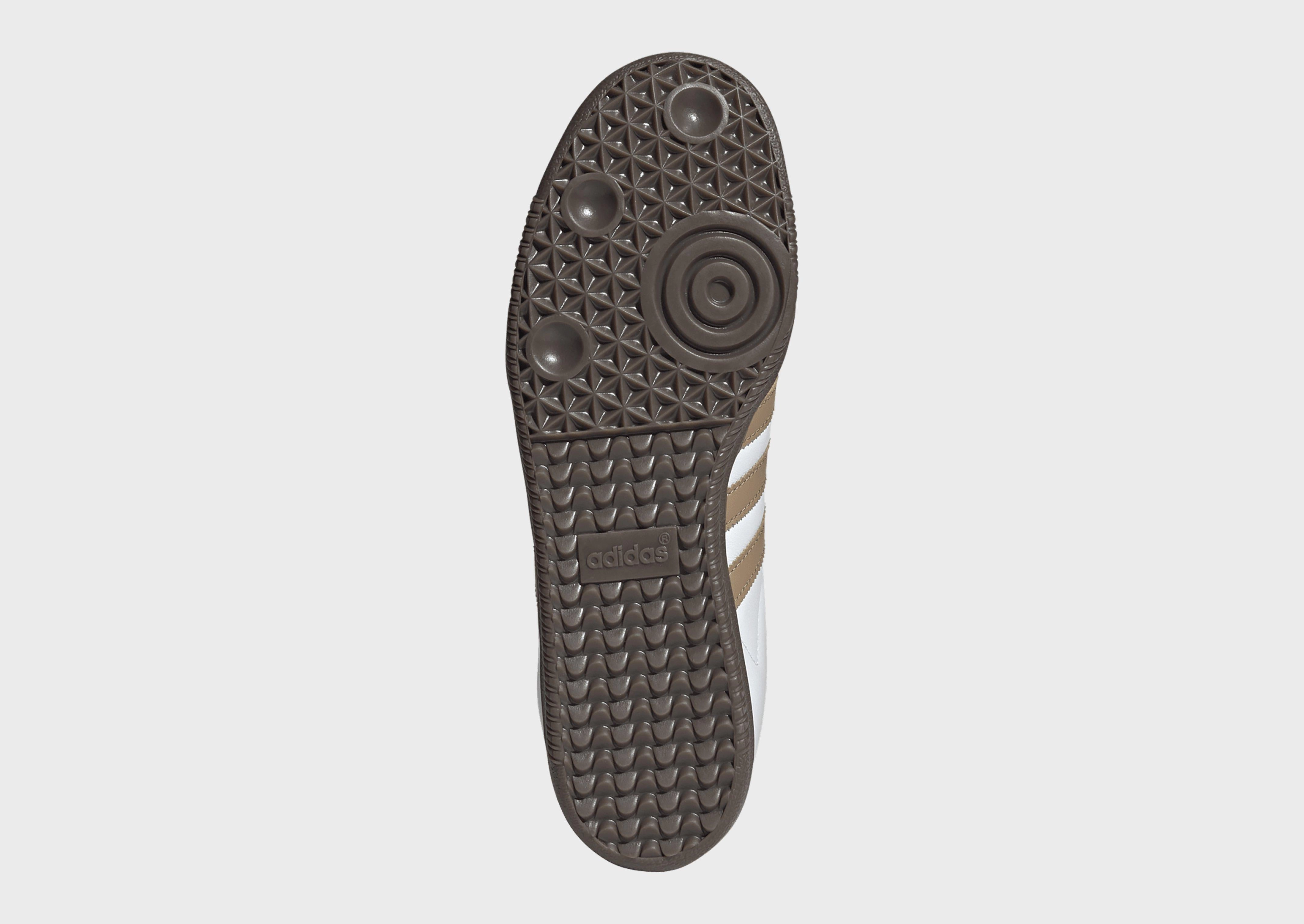 Minimal Focus, Journey Wear, Curated Looks, Made To Roam, Built For Pace, Shaped For Flow, Rhythm Inspired, Soft Structure