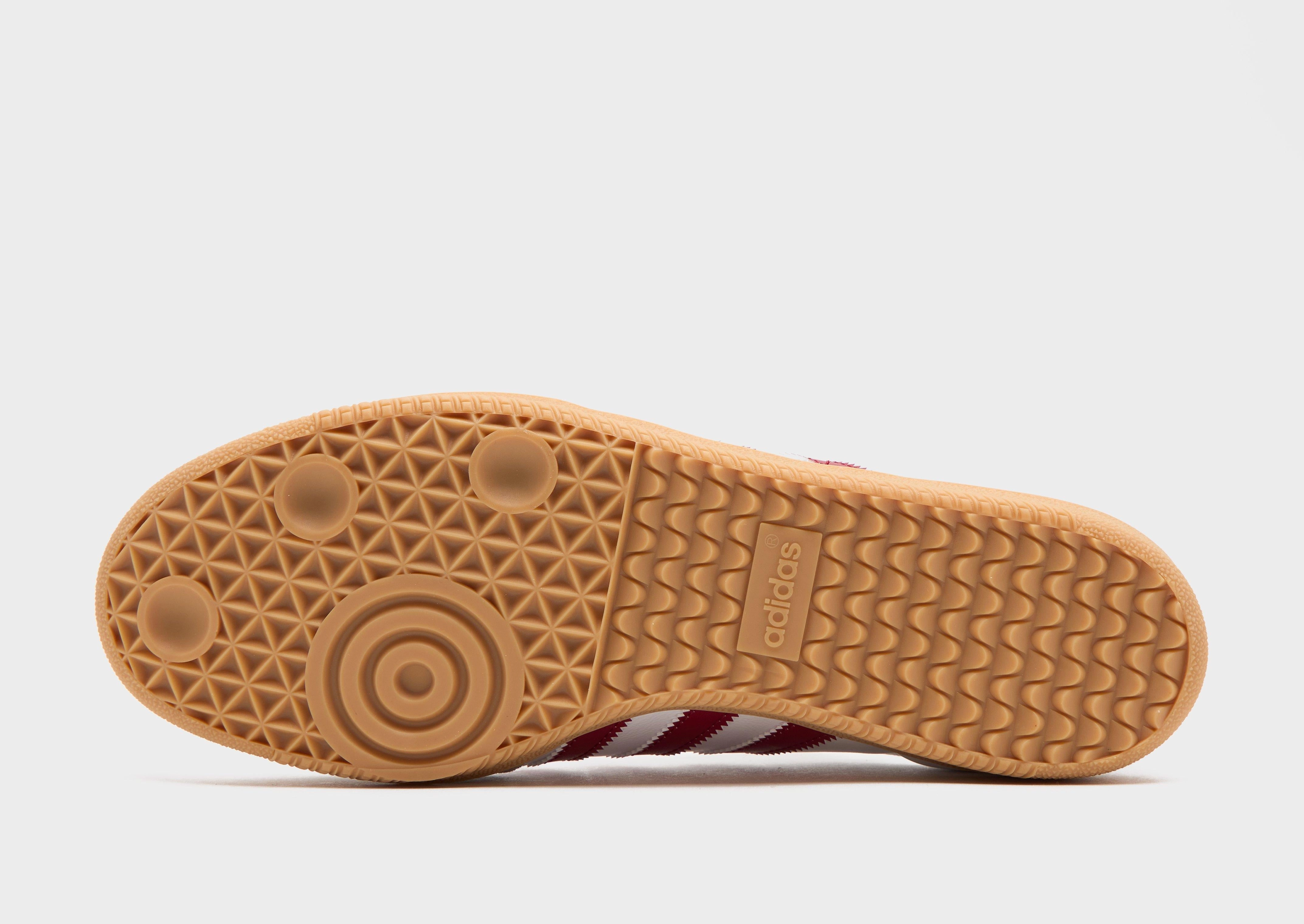 Wearable System, Fluid-Form Design, Fit To Live, Move-Ready Looks, Adaptive Style, Flow-Wear Future, Comfort-Driven