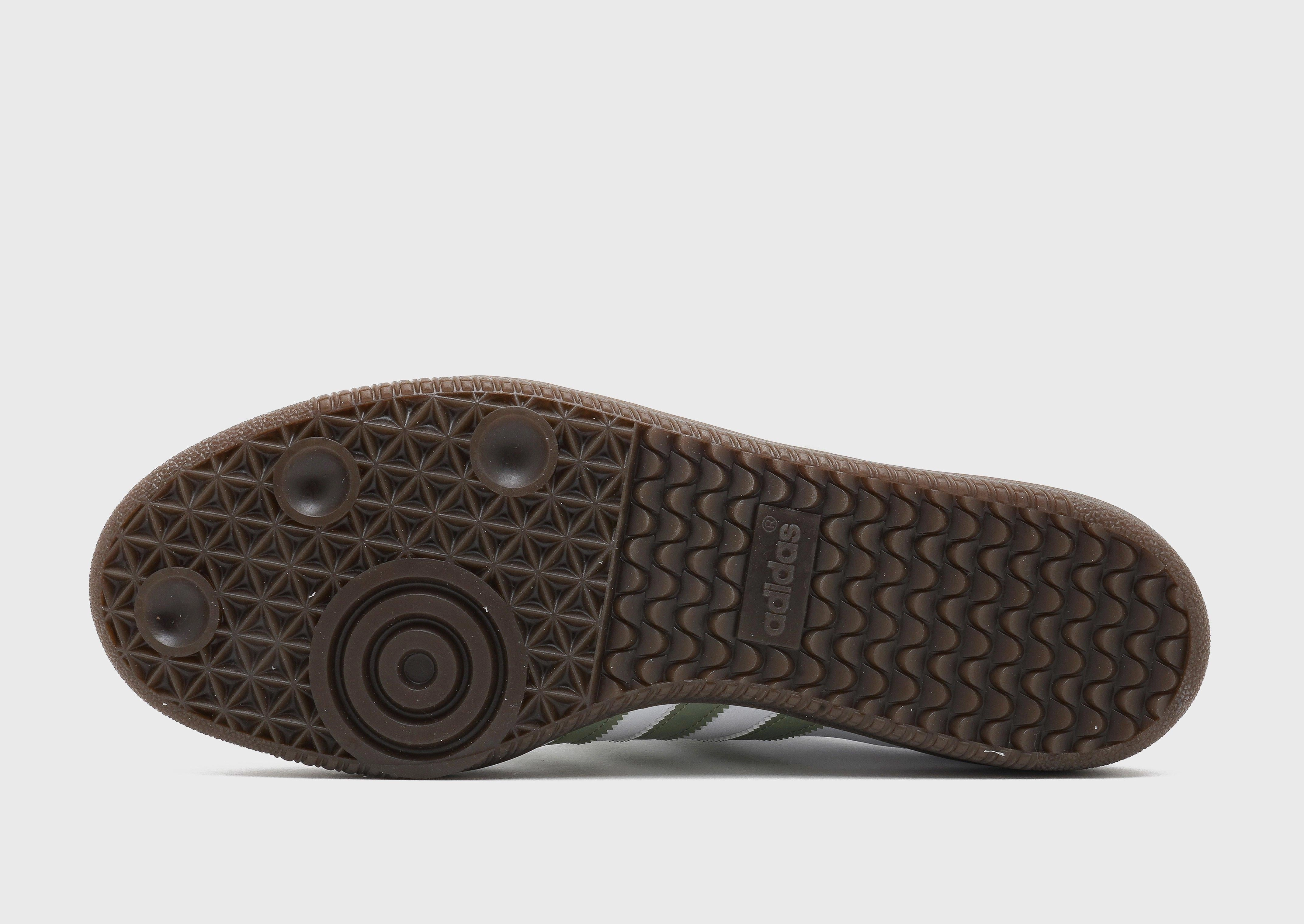 Effortless Gear, Easy Essential, Adapt Daily, Your Daily Vibe, Quiet Fit, Unified Fit, Flow In Motion