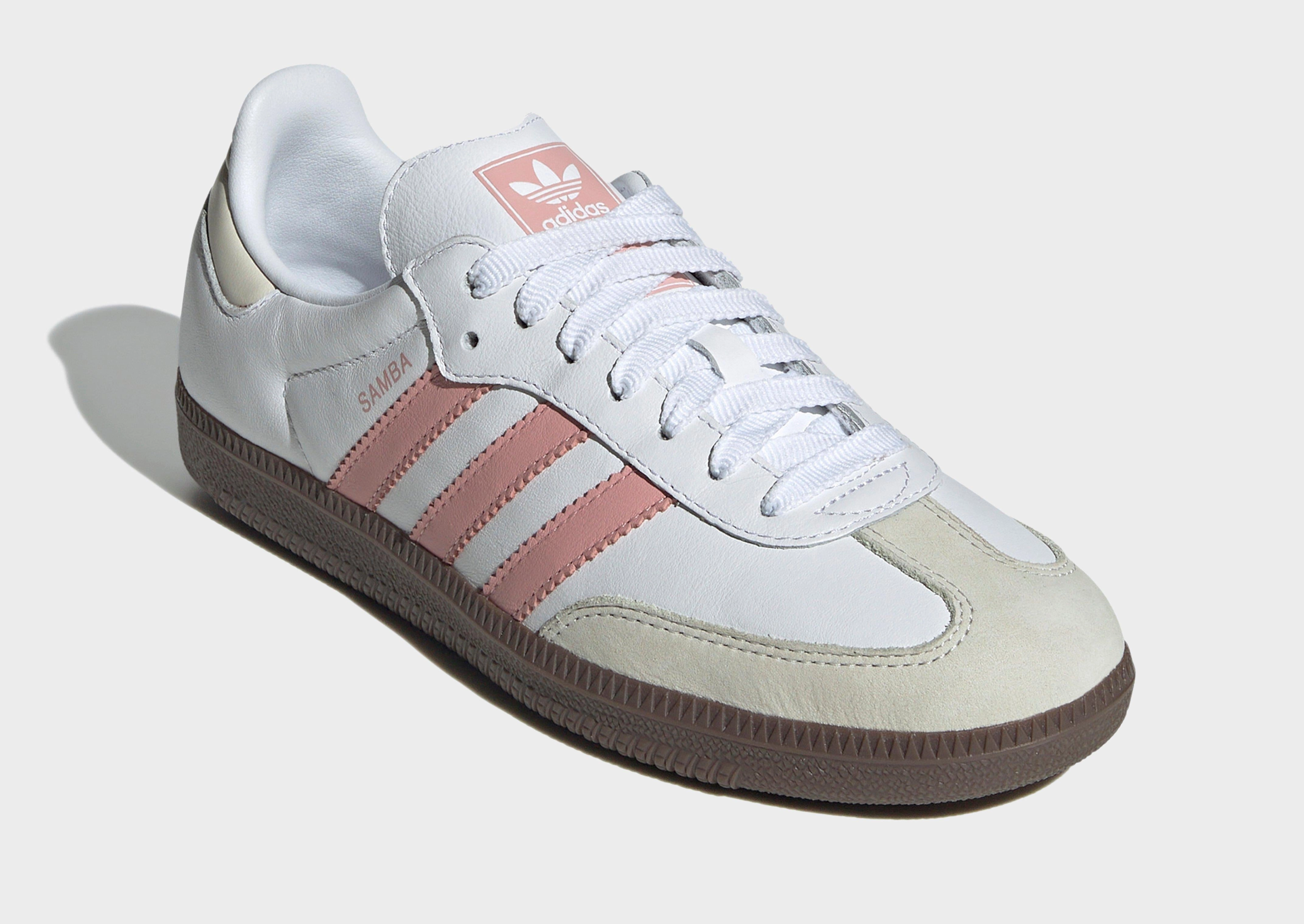 Functional Ease, Relaxed Refinement, Ultra-Clean Style, Cool And Clean, Reimagined Comfort, Freedom Fit, Season-Neutral, Easy Motion