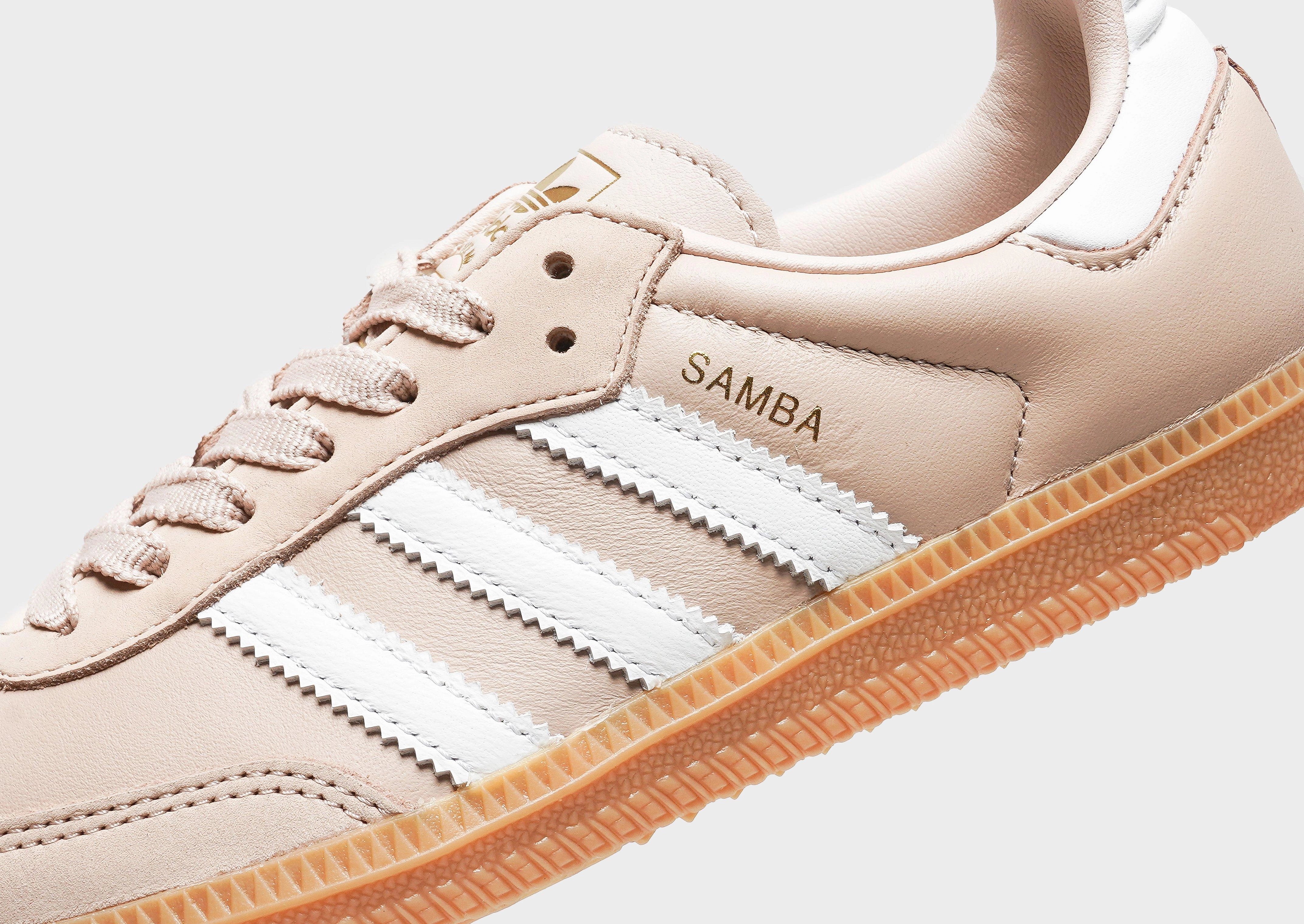 Move Smarter, Fresh Drop, Constant Comfort, Low-Key Luxe, Easy Motion, Form-Centered, Elevate Your Day, Form And Motion