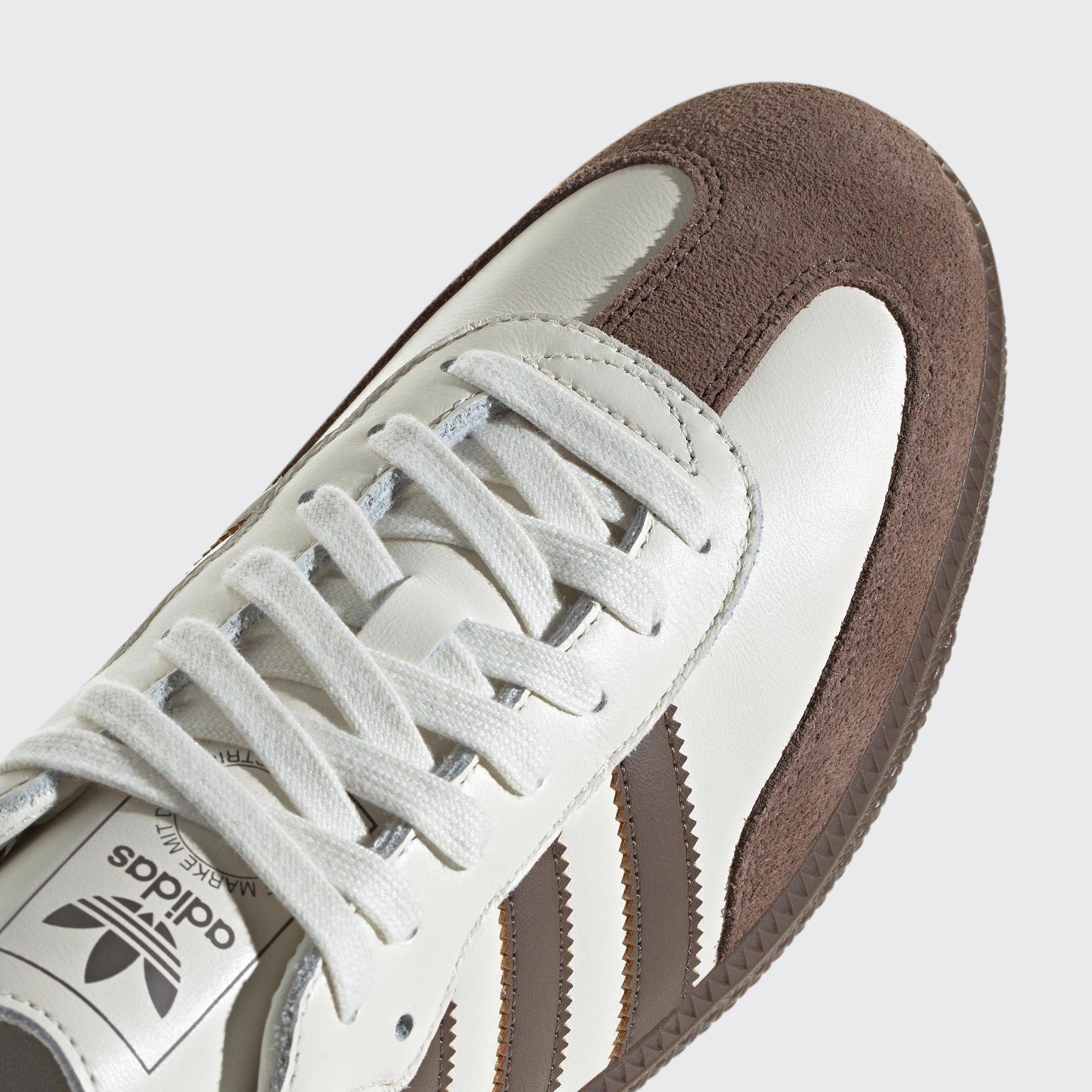 Responsive Fit, Contemporary Vibes, Subtle Tone, Street Motion, Performance Living, Style In Sync, Comfort In Layers