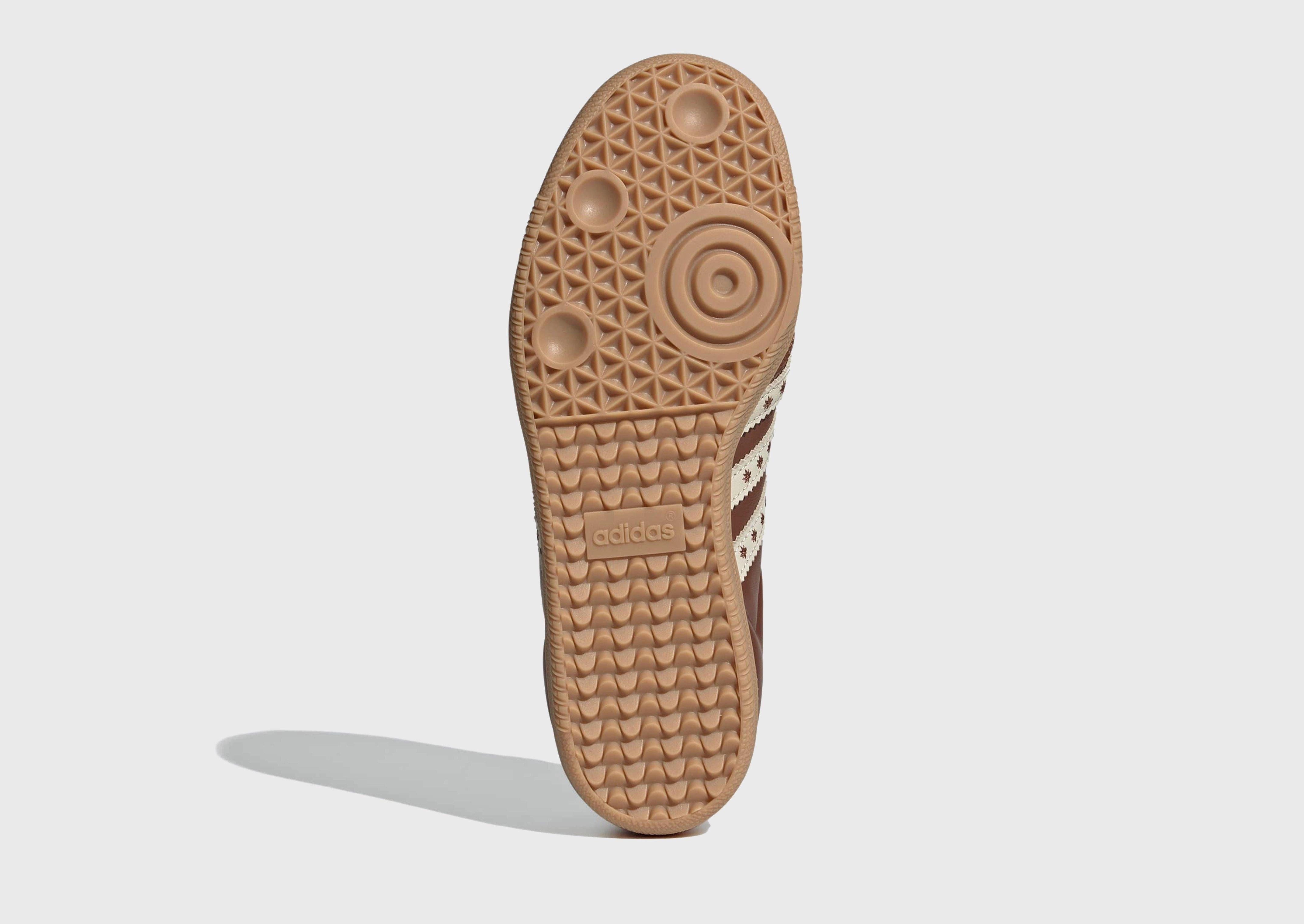 Form And Motion, Essentials, Redesigned, Confident Comfort, Made To Roam, Modern Rhythm, Clean Dailywear
